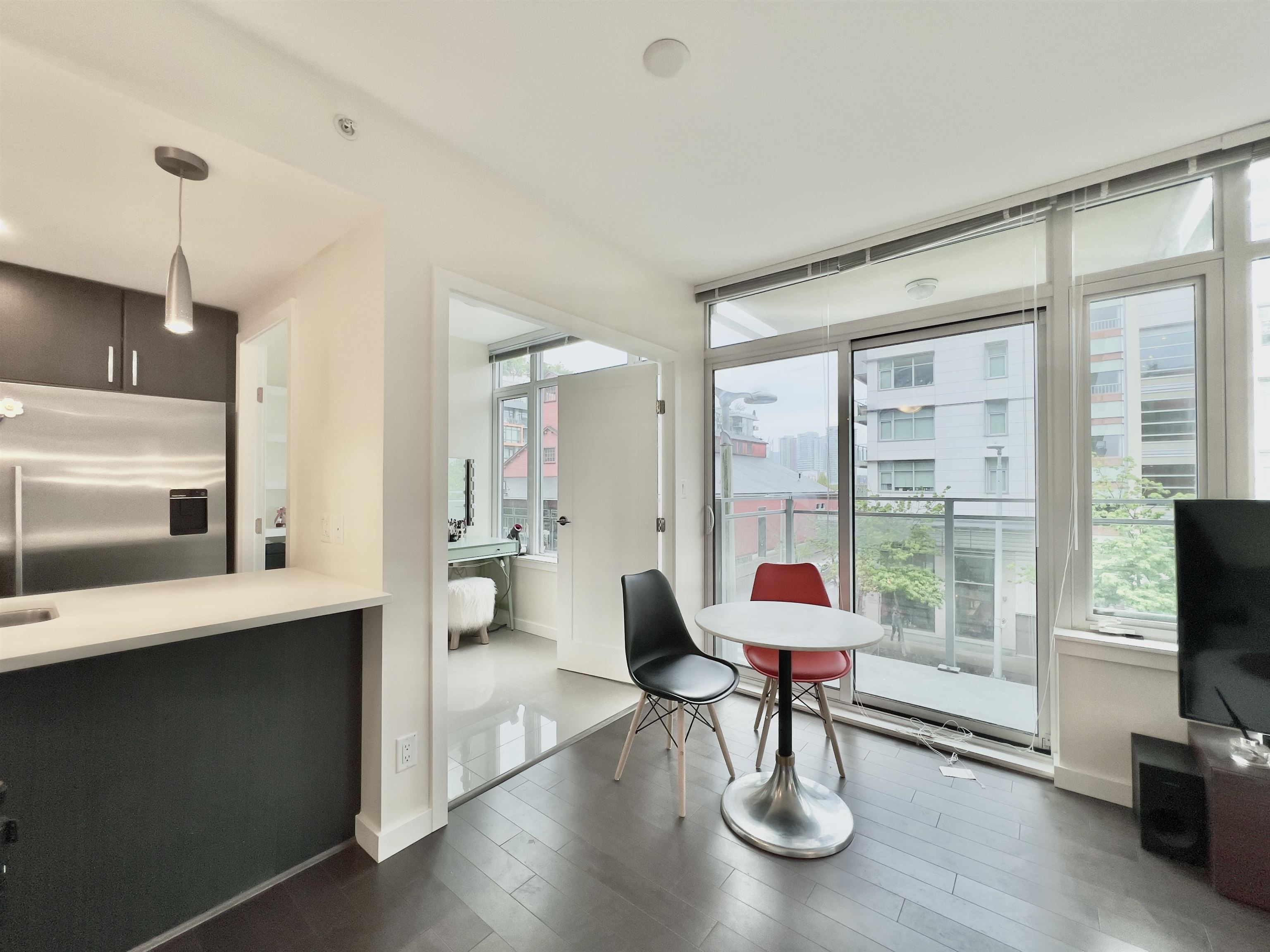 308 88 W 1st Avenue, Vancouver, False Creek, V5Y 0K2 13