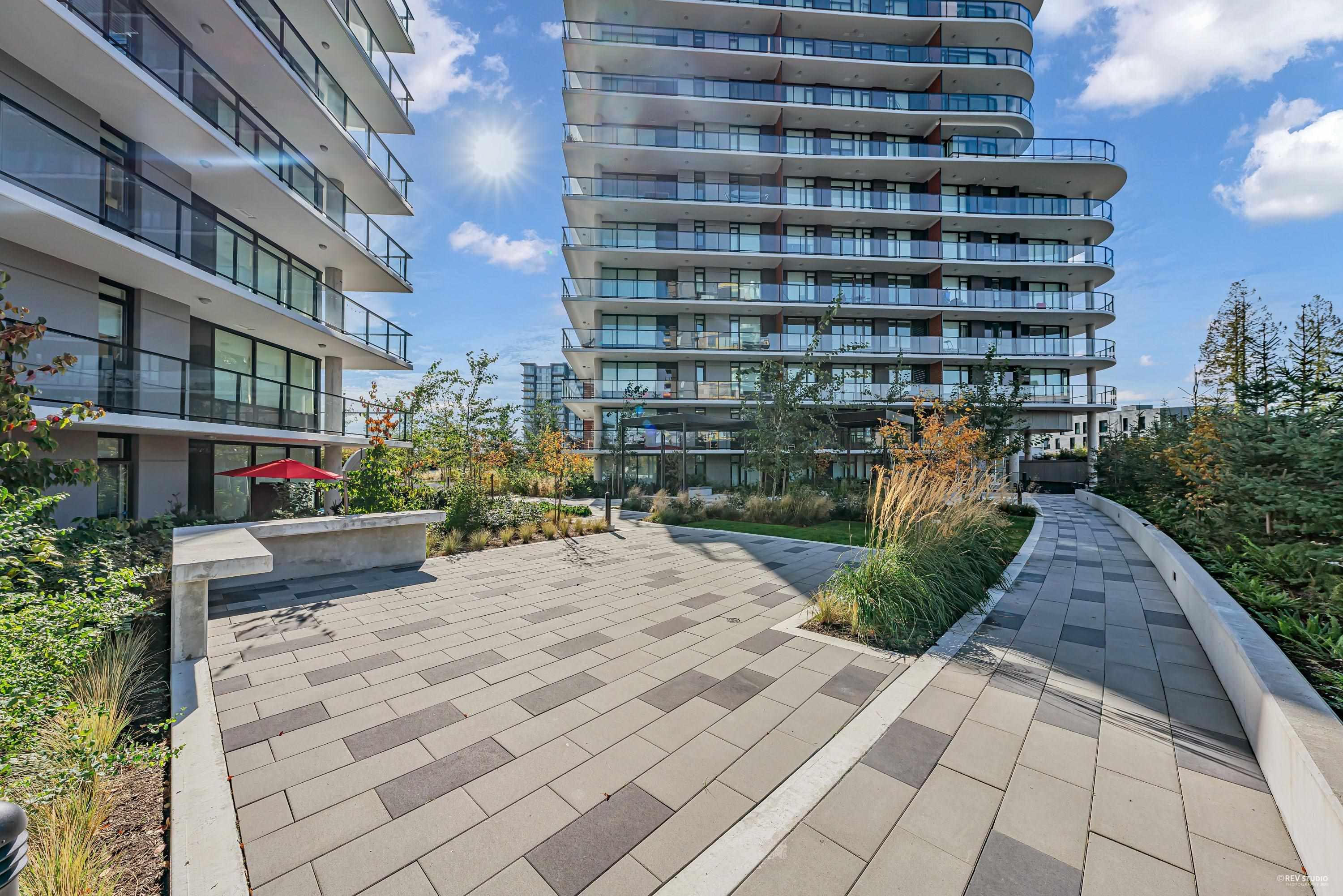 1001 8761 University Crescent, Burnaby, Simon Fraser Univer., V5A 4Y8 1