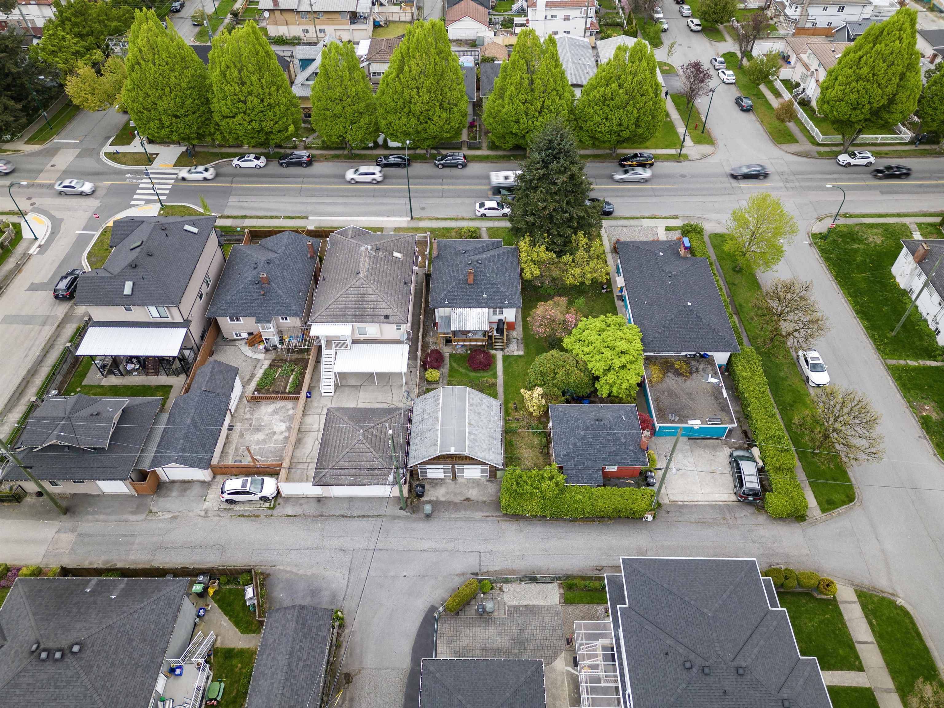 1260 E 33rd Avenue, Vancouver, Knight, V5V 3B6 32