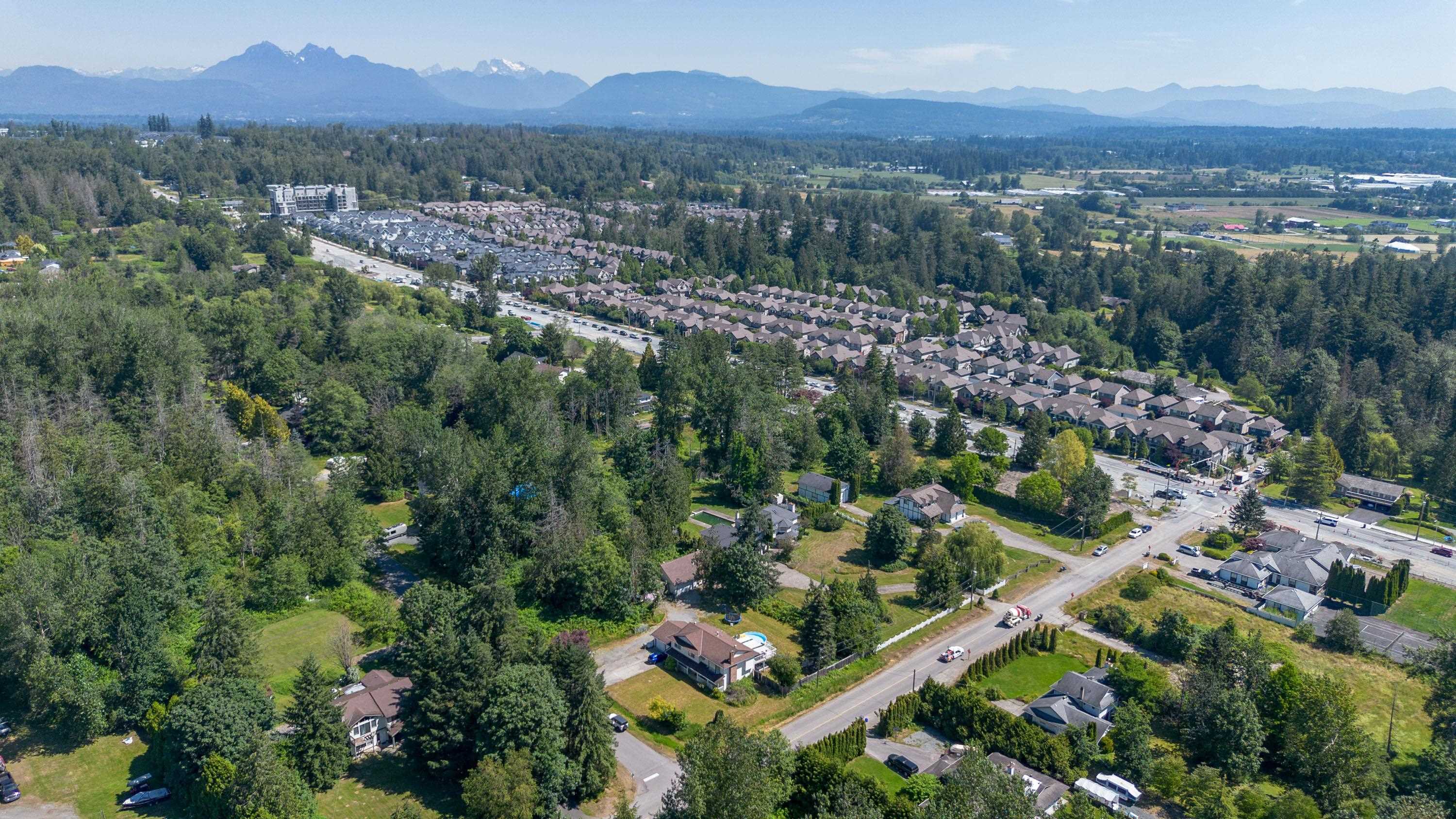 20745 68 Avenue, Langley, Willoughby Heights, V2Y 1R1 7