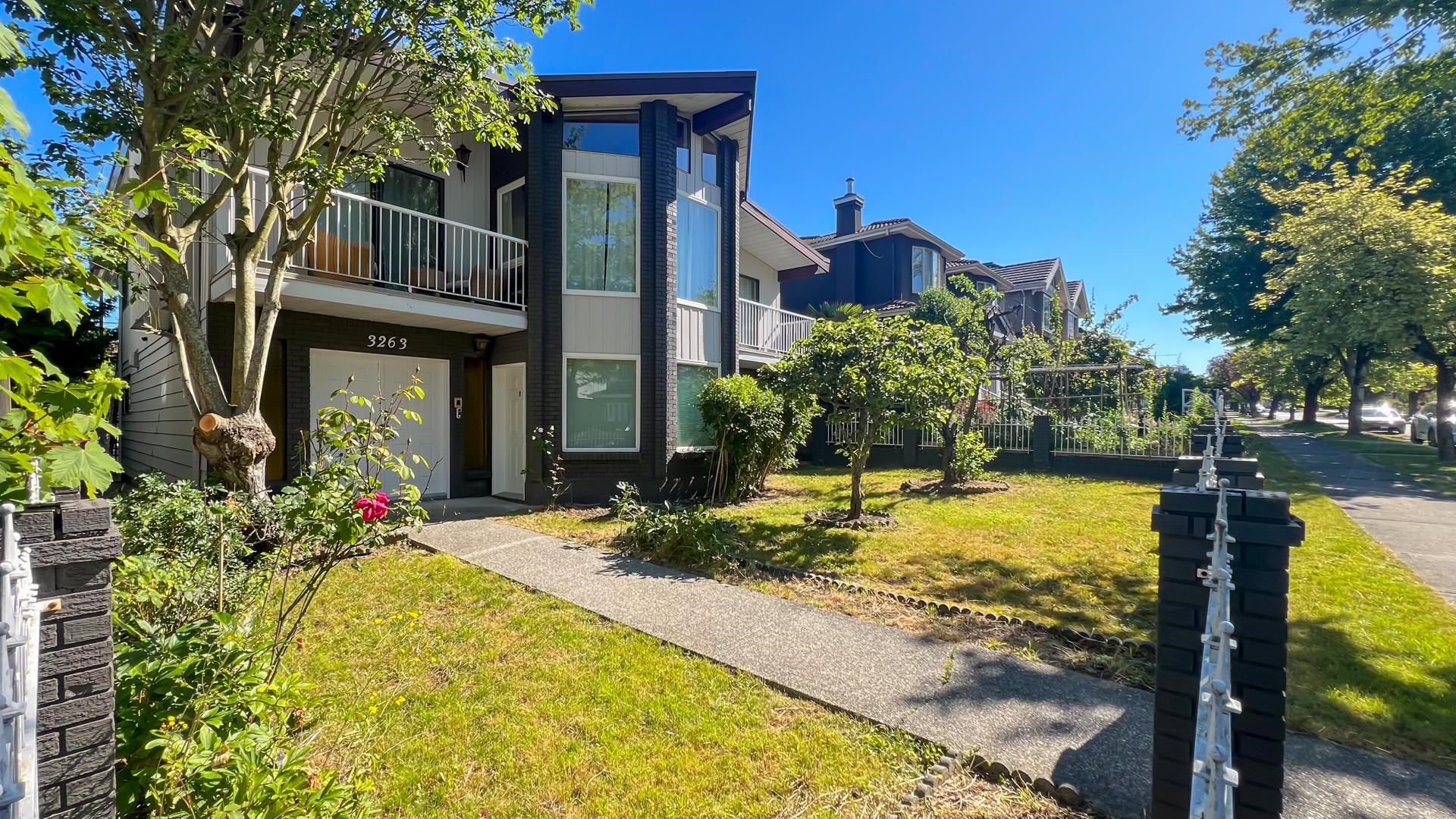 3263 E 46th Avenue, Vancouver, Killarney VE, V5S 1B2 1