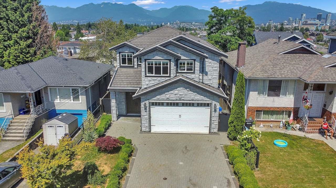 3727 Price Street, Burnaby, Central Park BS, V5G 2K9 5