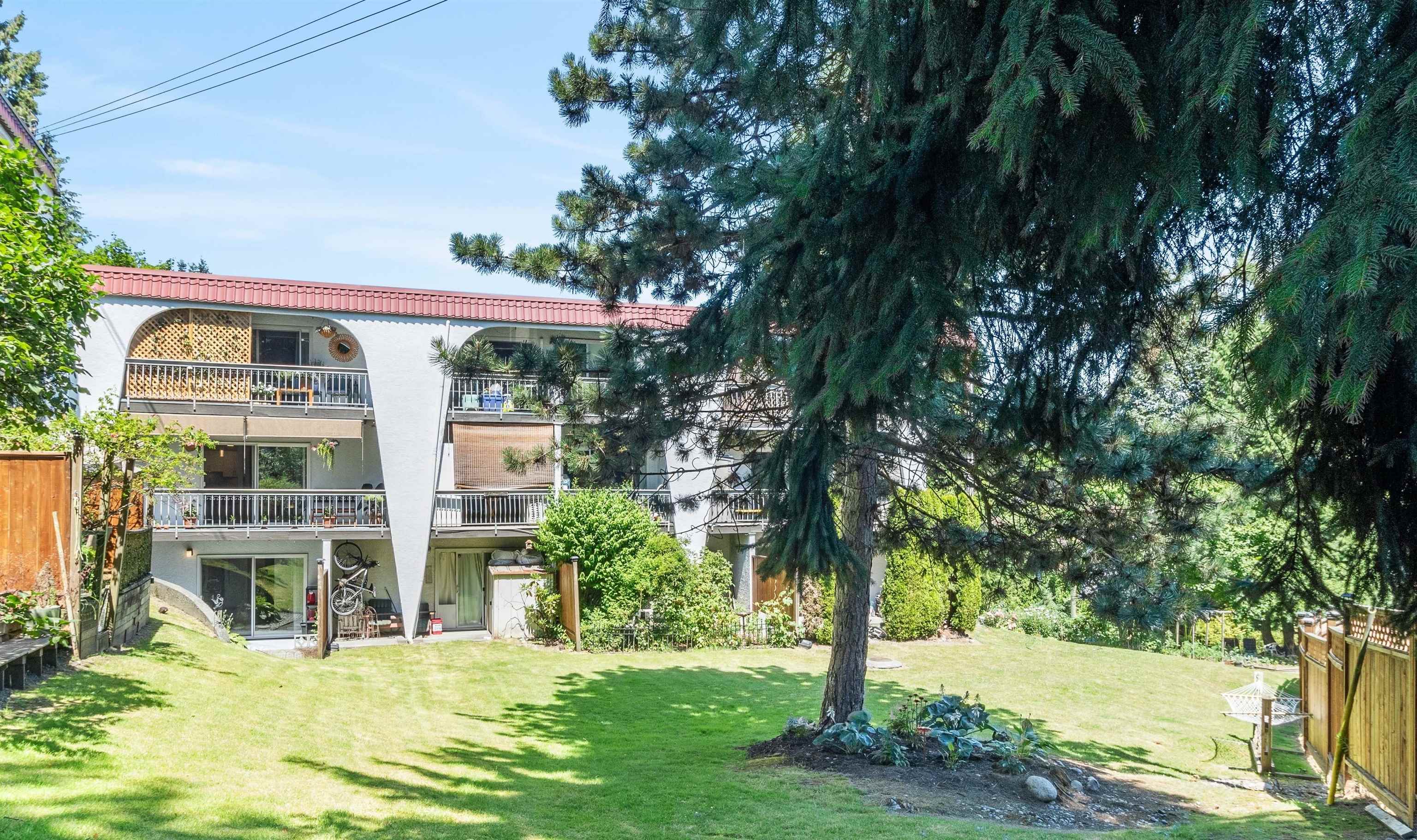 1021 Clarke Road, Port Moody, College Park PM, V3H 1M3 15