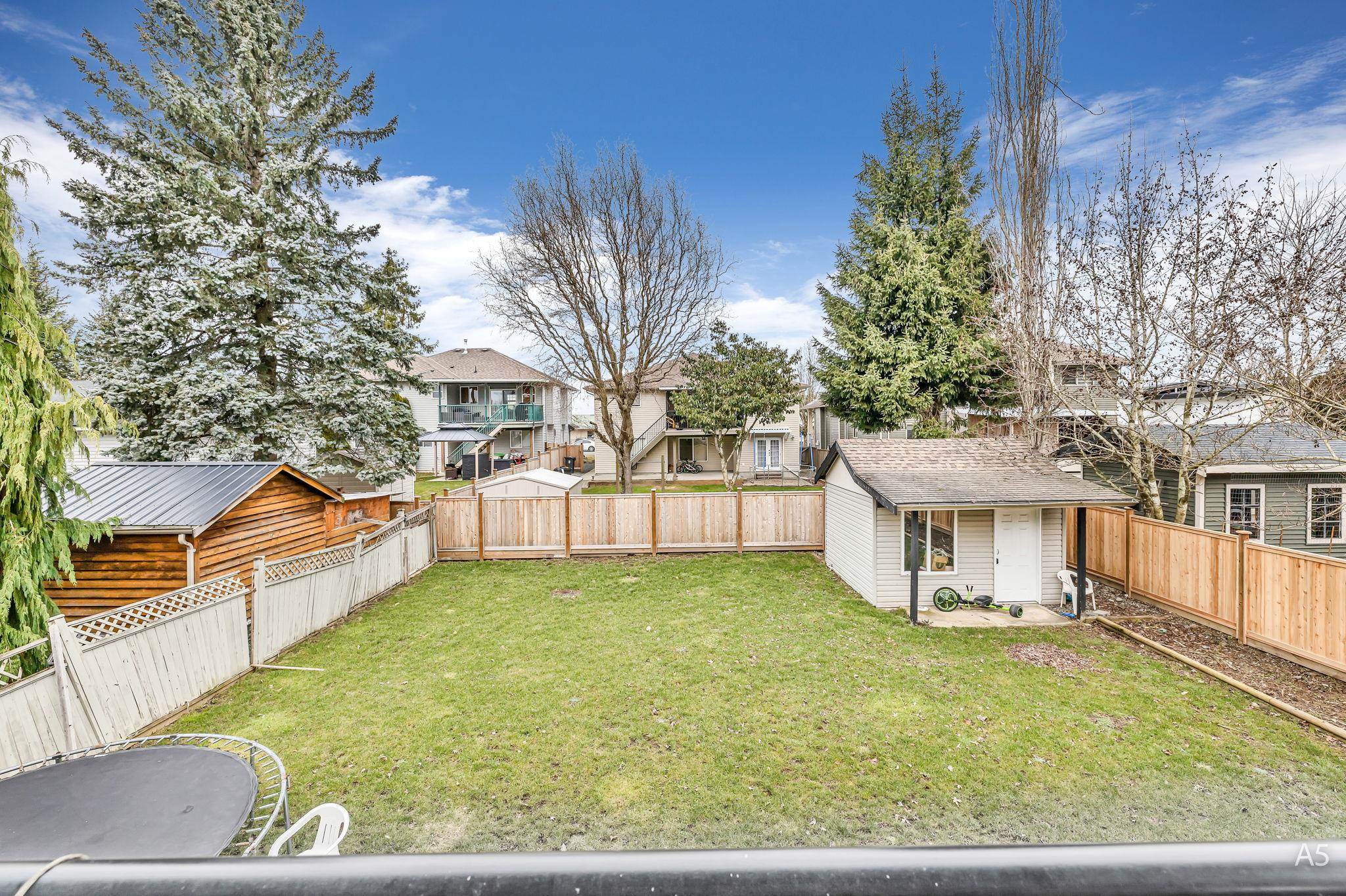 26853 26a Avenue, Langley, Aldergrove Langley, V4W 3Z6 27