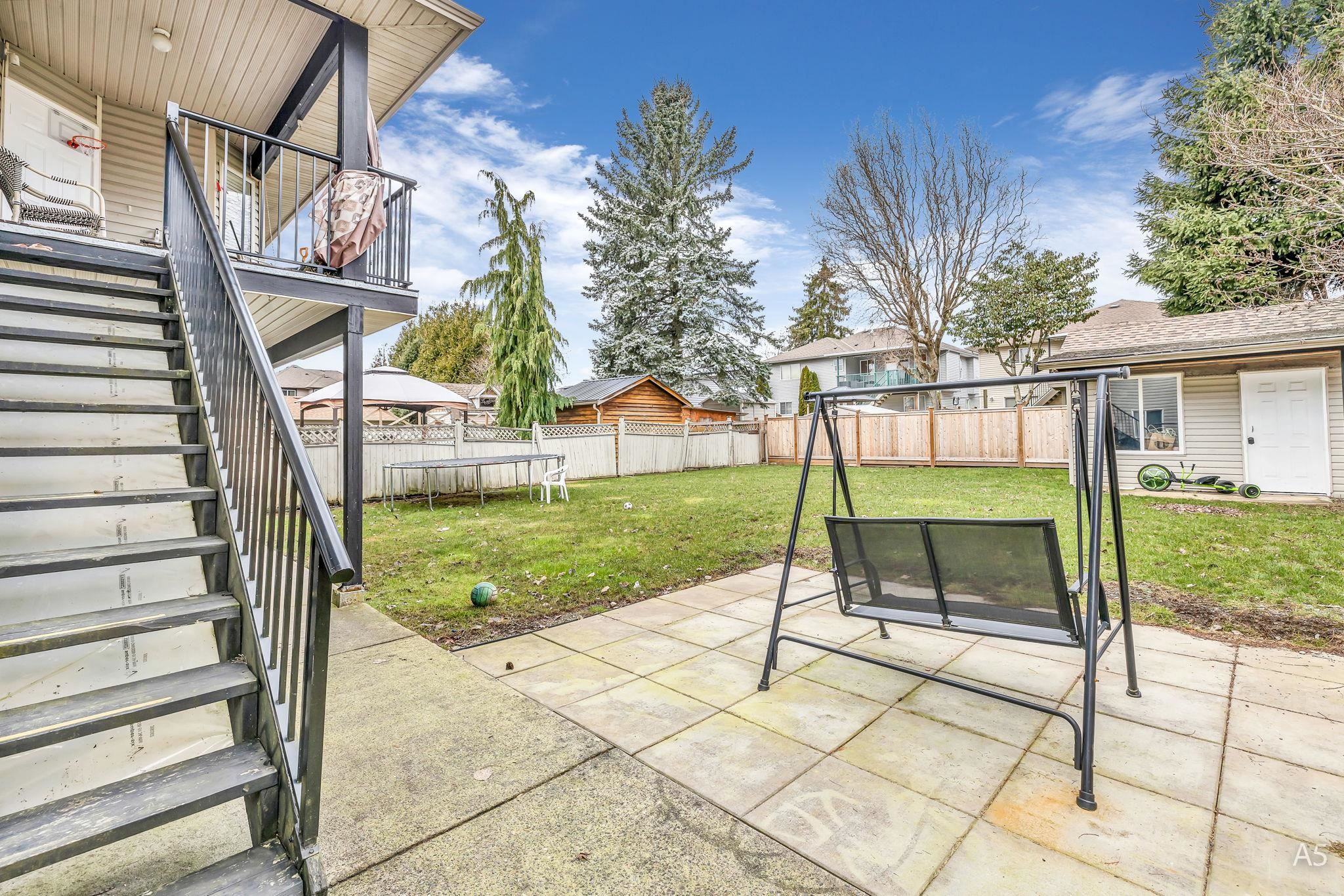 26853 26a Avenue, Langley, Aldergrove Langley, V4W 3Z6 28