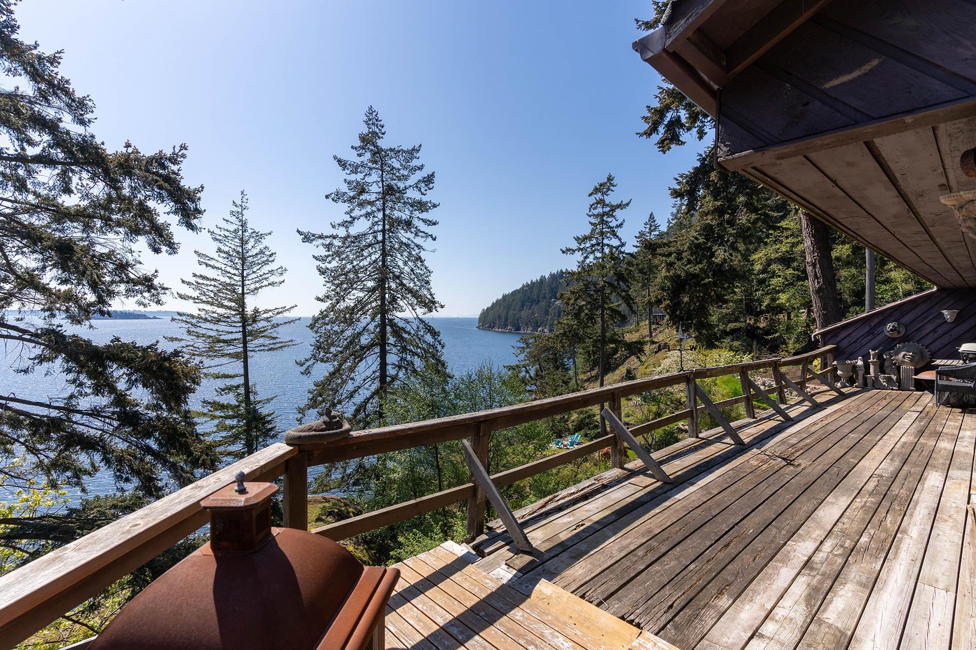 825 Hummingbird Lane, Bowen Island, Bowen Island, V0N 1G1 3