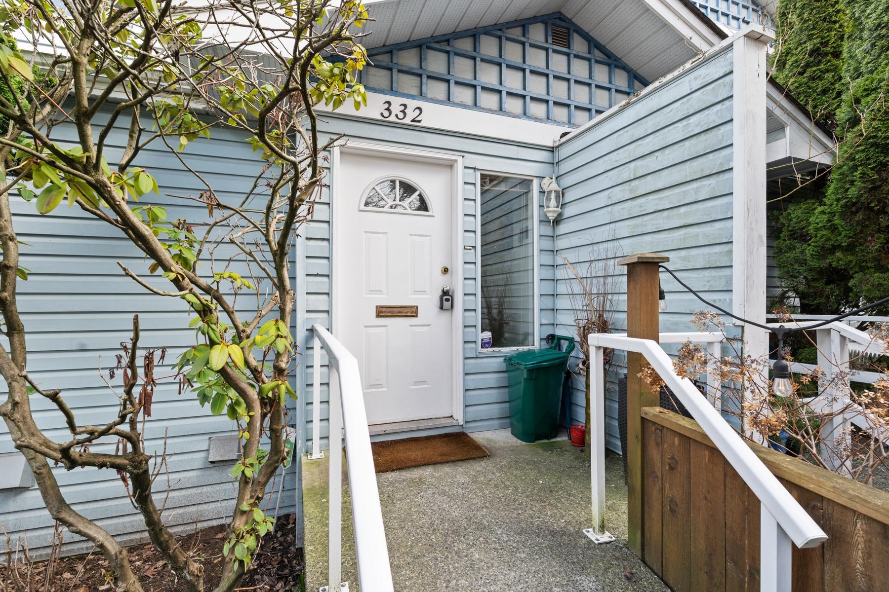 332 St. Patrick's Avenue, North Vancouver, Lower Lonsdale, V7L 4S9 23