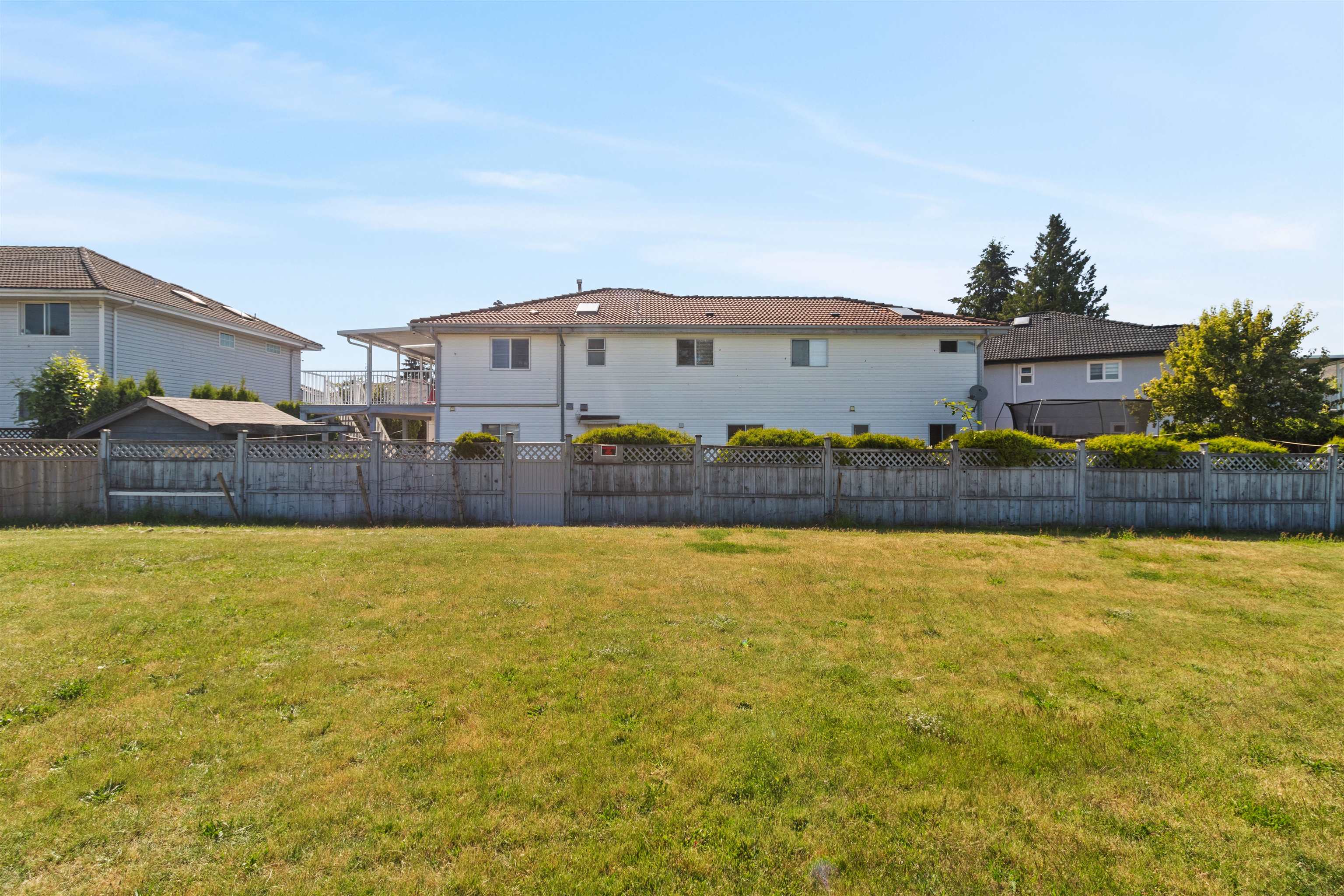 12495 68a Avenue, Surrey, West Newton, V3W 0P6 31