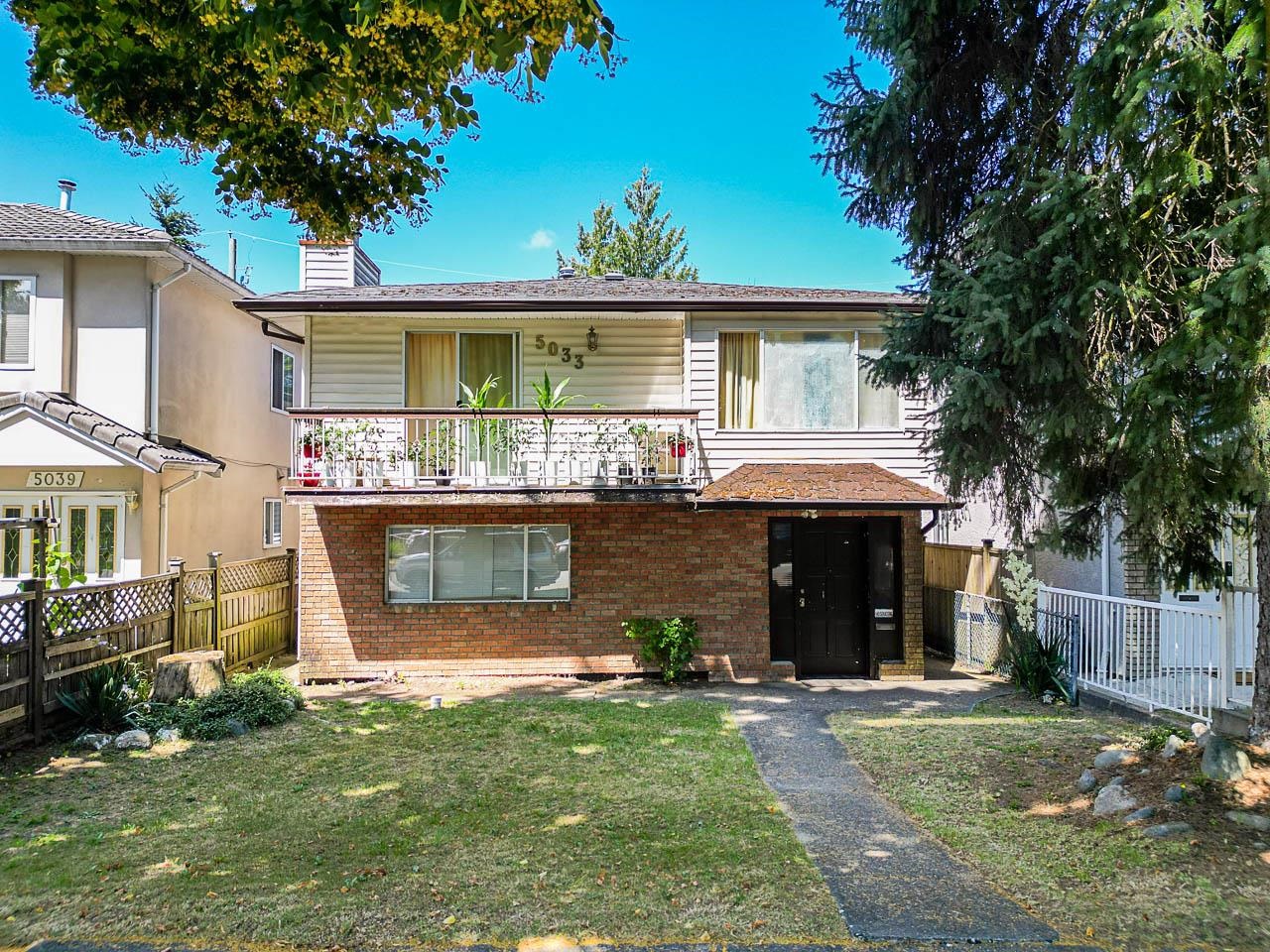 5033 Moss Street, Vancouver, Collingwood VE, V5R 3T6 5