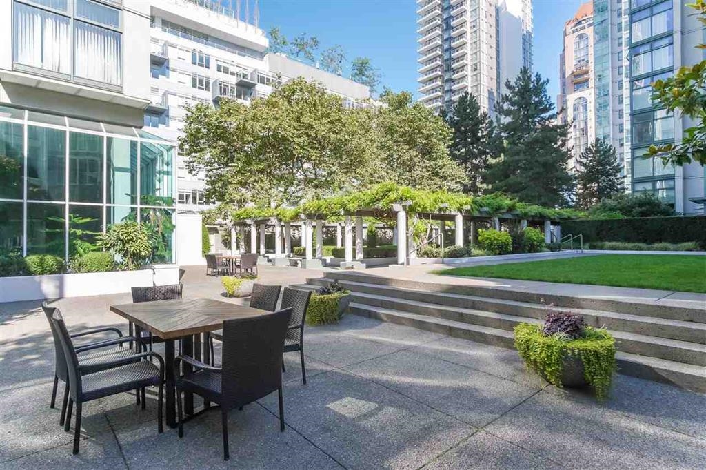 B108 1331 Homer Street, Vancouver, Yaletown, V6B 5M5 15