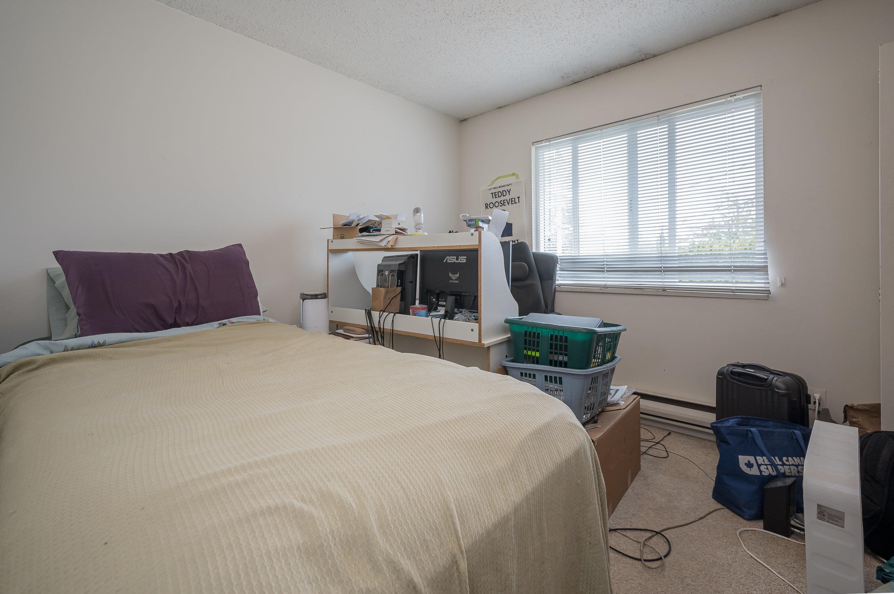 1713 156th Street, Surrey, King George Corridor, V4A 1V1 24