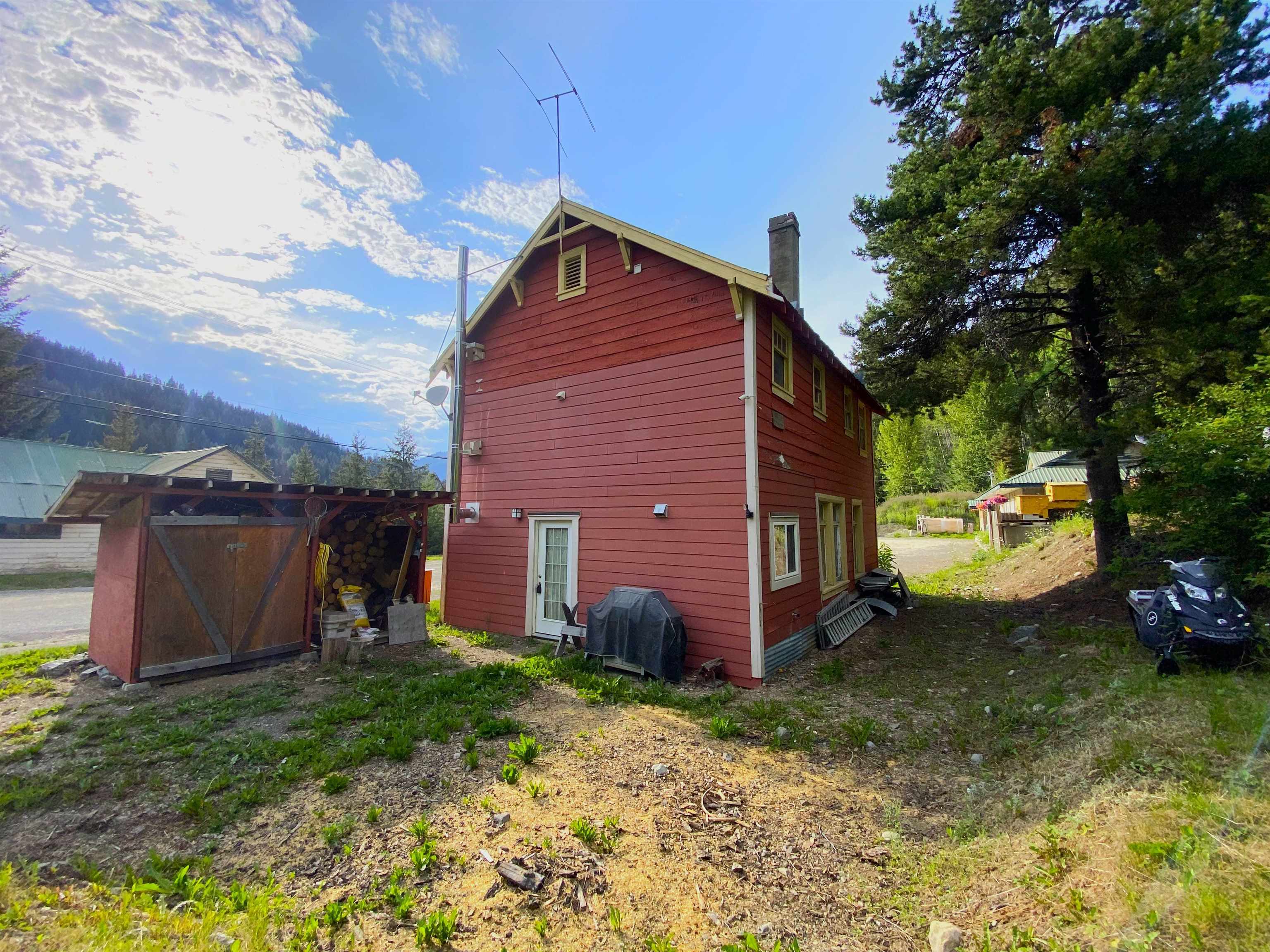 3880 Pioneer Road, Pemberton, Out of Town, V0K 1P0 17