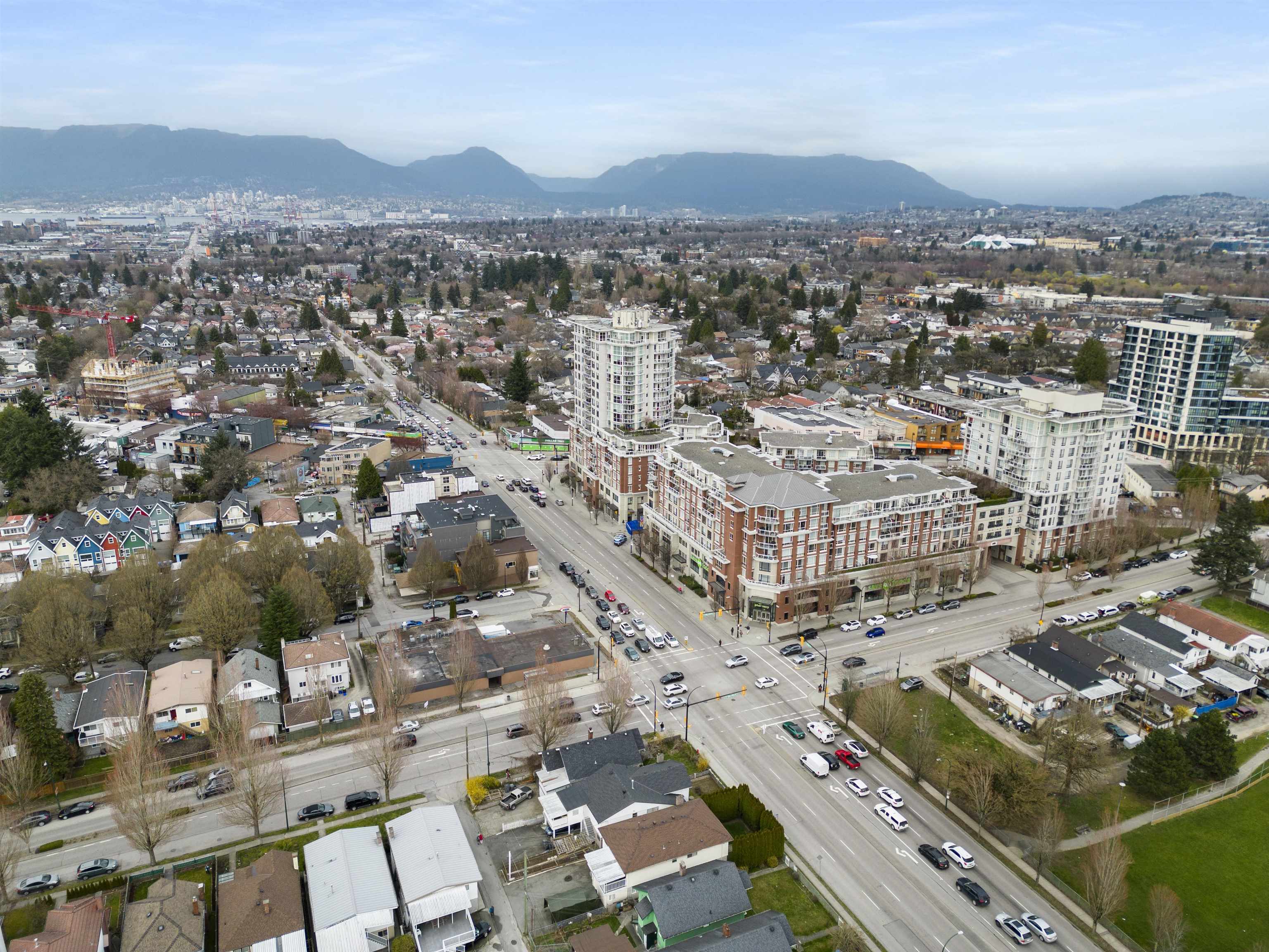 4233 Welwyn Street, Vancouver, Victoria VE, V5N 3Z3 34