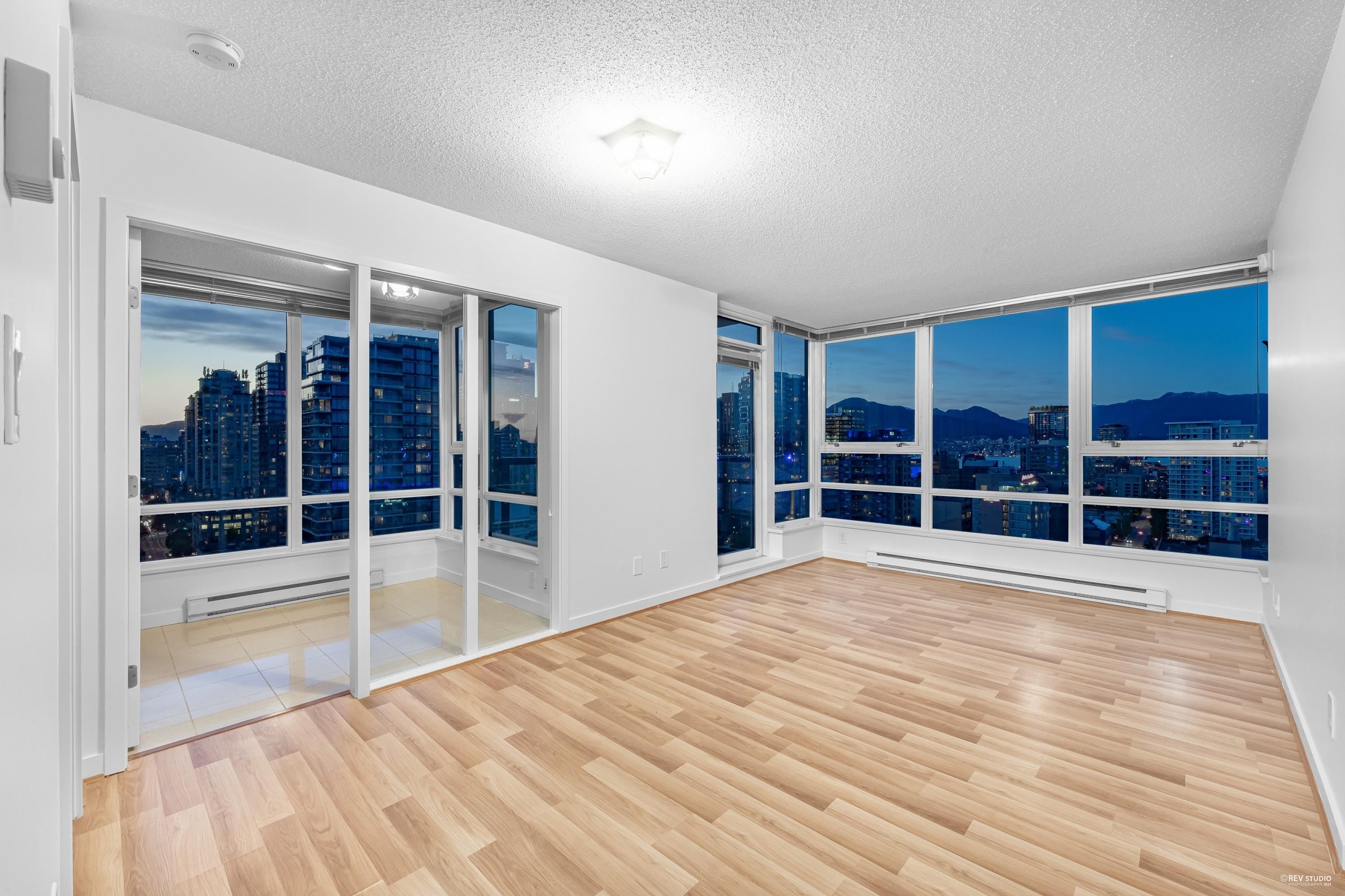 2908 928 Beatty Street, Vancouver, Yaletown, V6Z 3G6 5