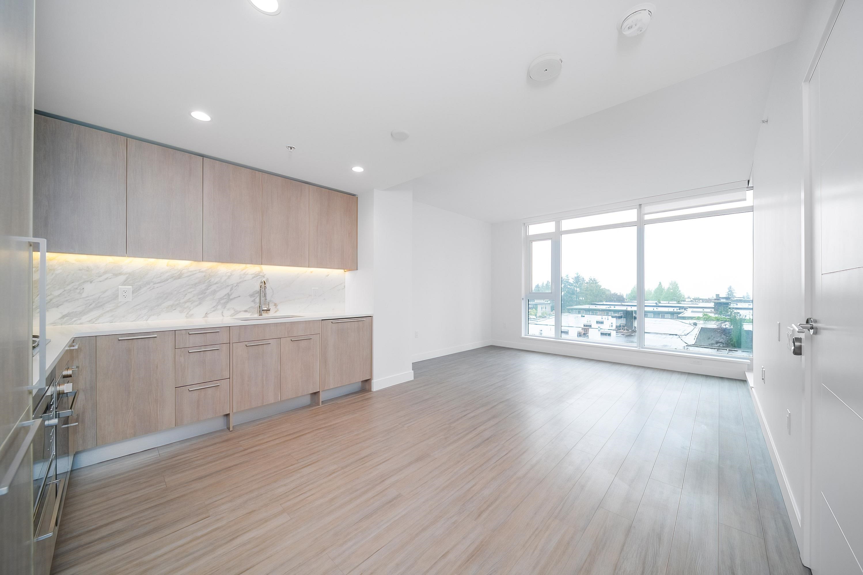 502 6398 Silver Avenue, Burnaby, Metrotown, V5H 0K7 9