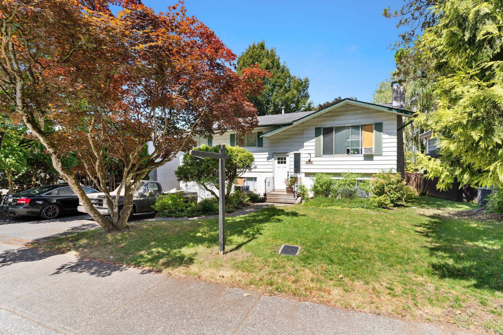 35113 Mckee Road, Abbotsford, Abbotsford East, V2S 5S2 1