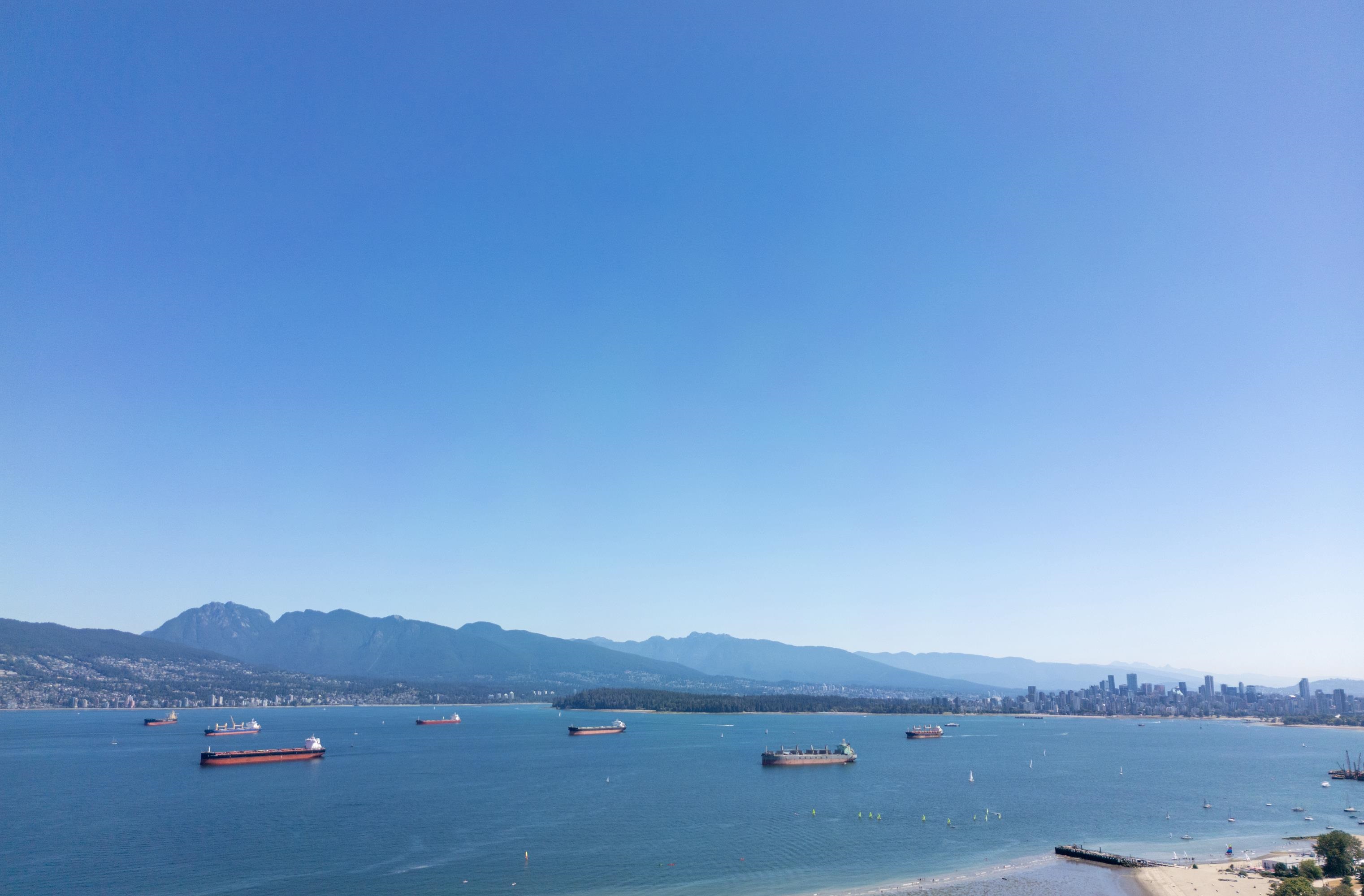 4650 Nw Marine Drive, Vancouver, Point Grey, V6R 1B9 5