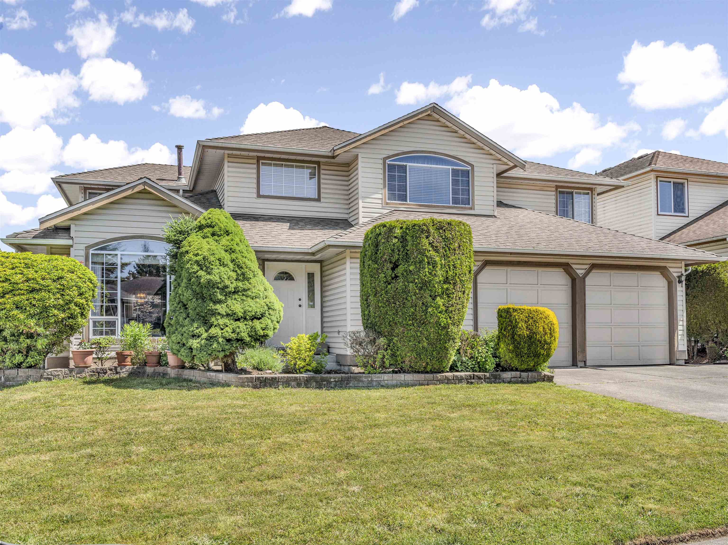 10525 Harrogate Drive, Delta, Nordel, V4C 8E1 27