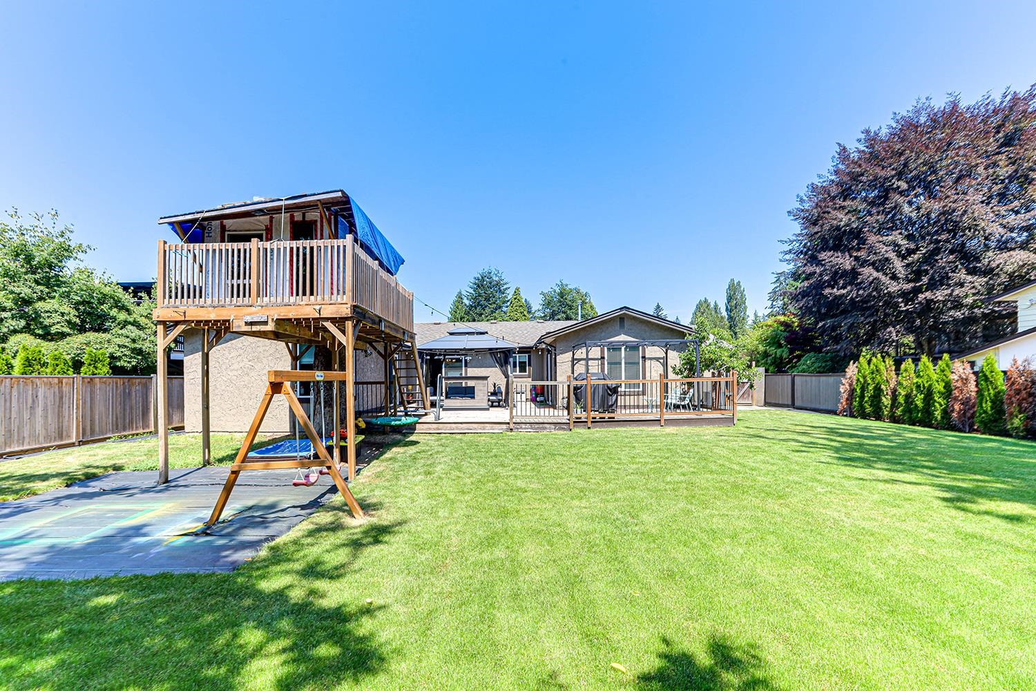 21328 Campbell Avenue, Maple Ridge, West Central, V2X 7G6 33