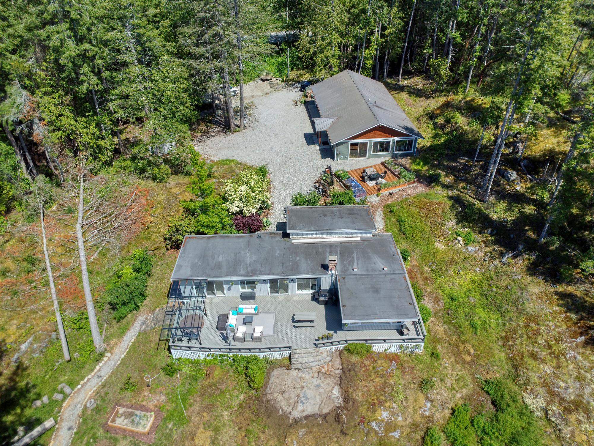 10991  10993 Sunshine Coast Highway, Halfmoon Bay, Pender Harbour Egmont, V7Z 1B8 2