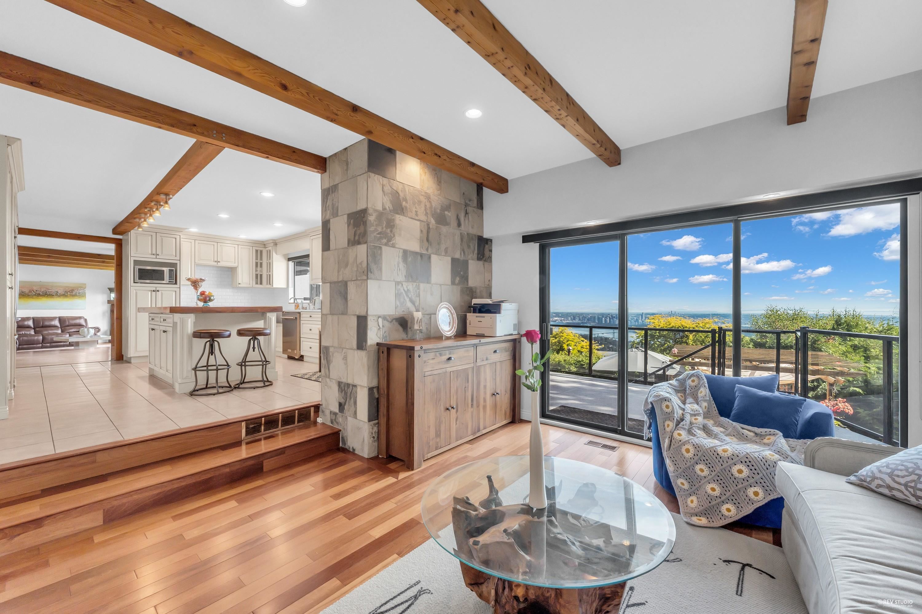 Listing image of 1418 BRAMWELL ROAD