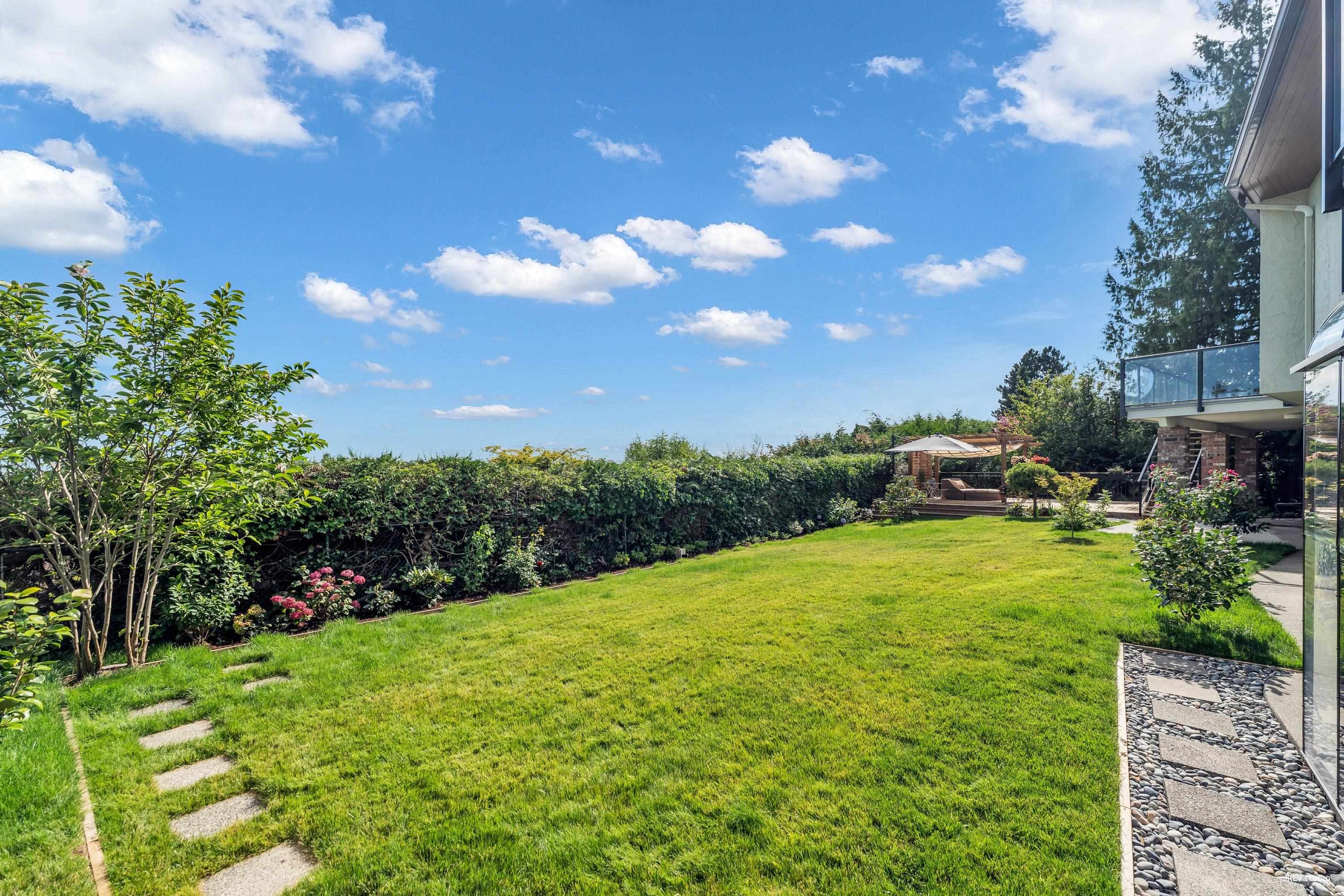 Listing image of 1418 BRAMWELL ROAD