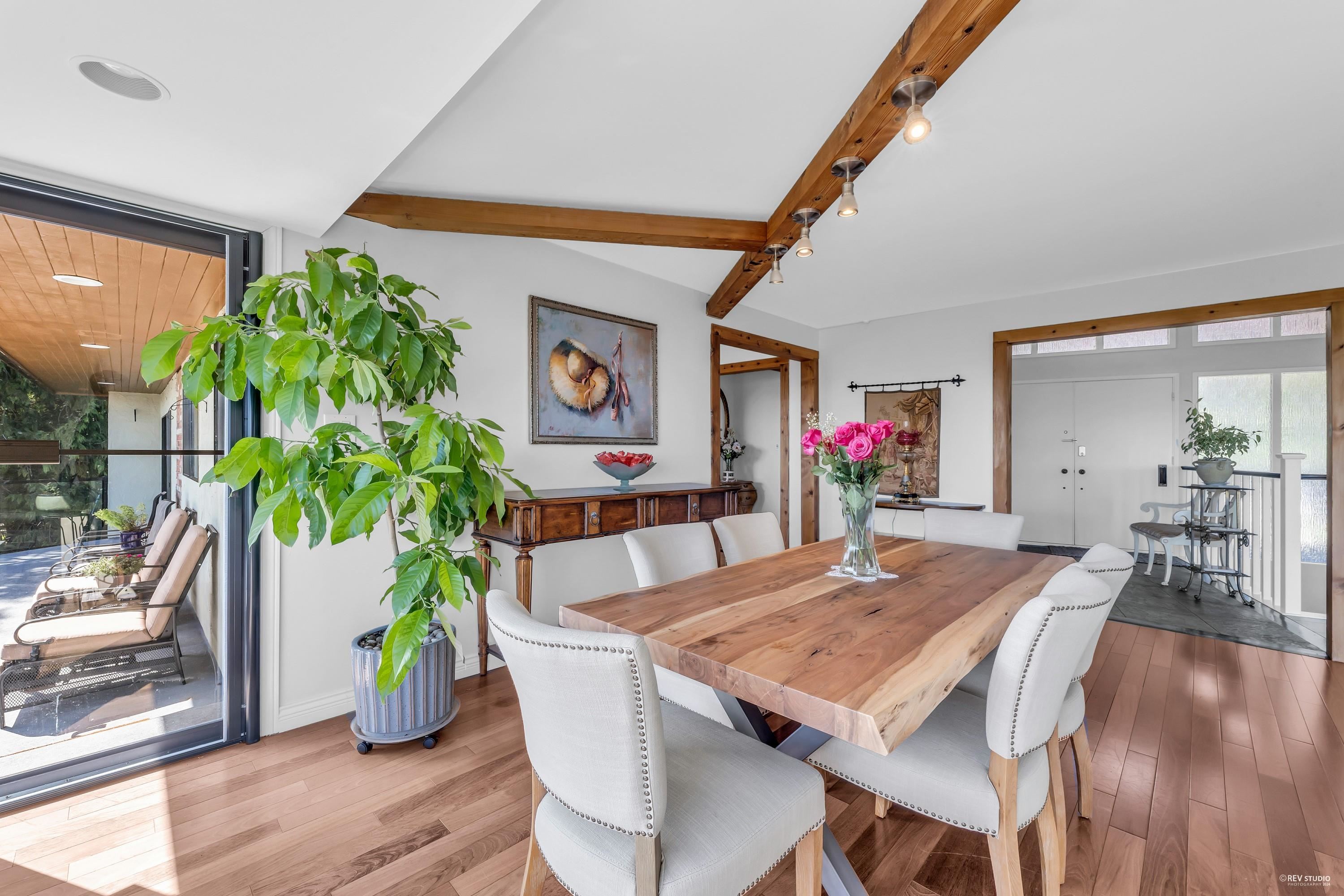 Listing image of 1418 BRAMWELL ROAD
