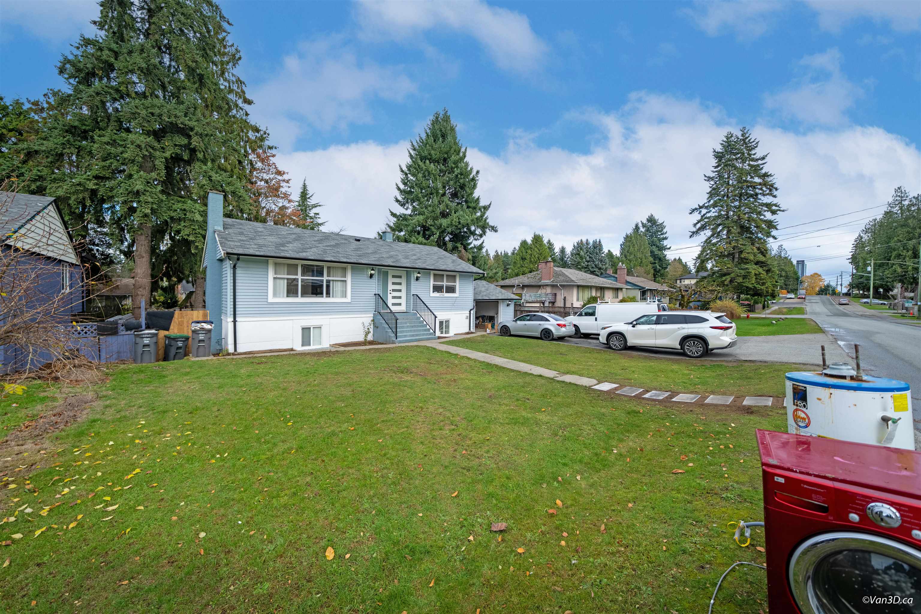 12965 98 Avenue, Surrey, Cedar Hills, V3T 1B3 37