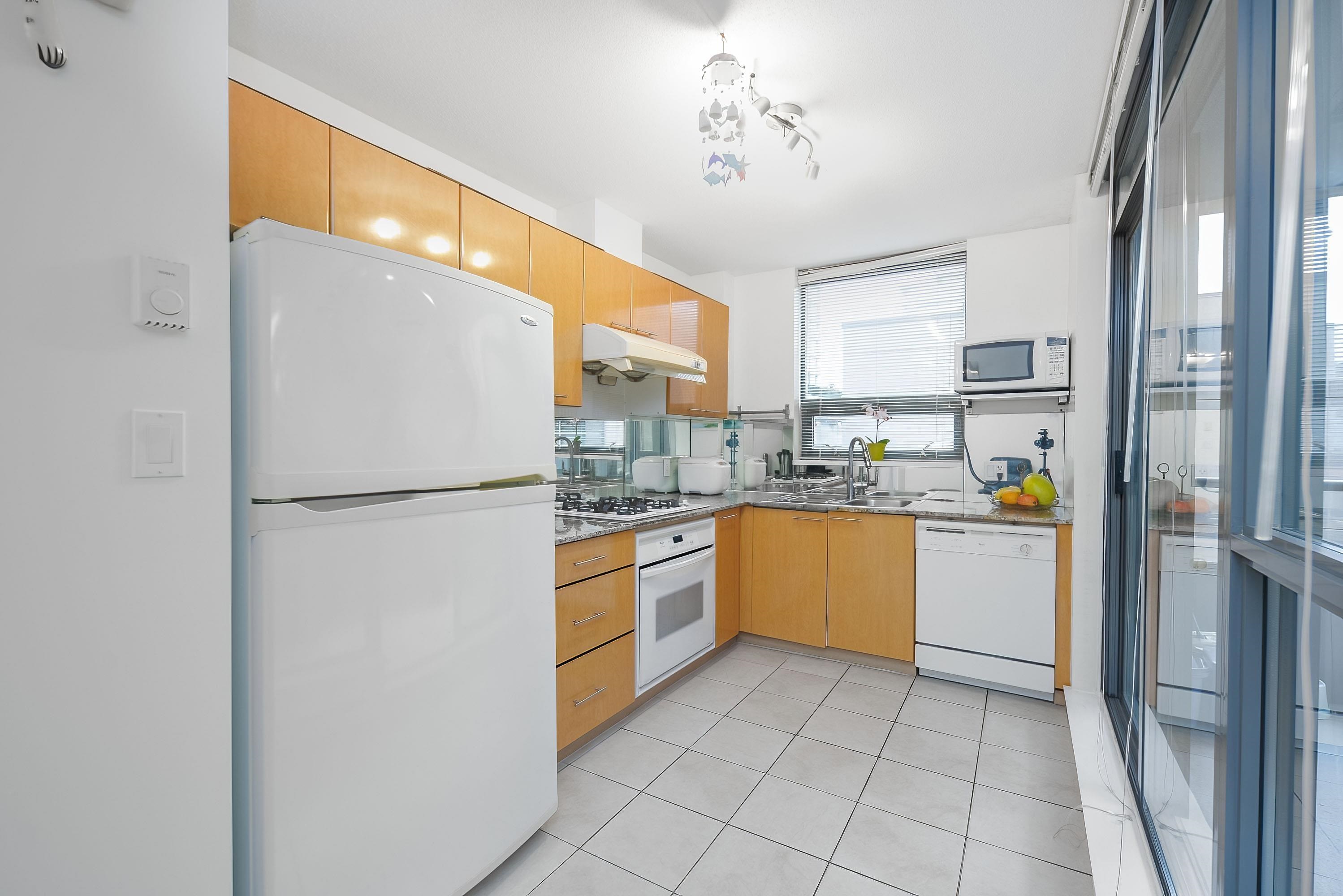 303 8100 Saba Road, Richmond, Brighouse, V6Y 4H1 10