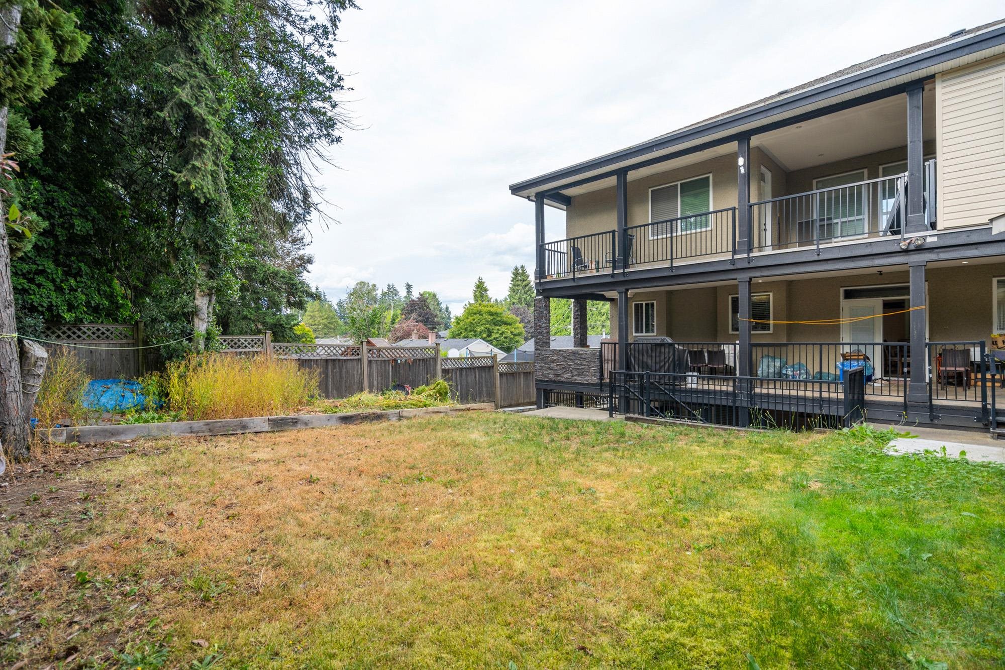 10259 129 Street, Surrey, Cedar Hills, V3T 3H1 39