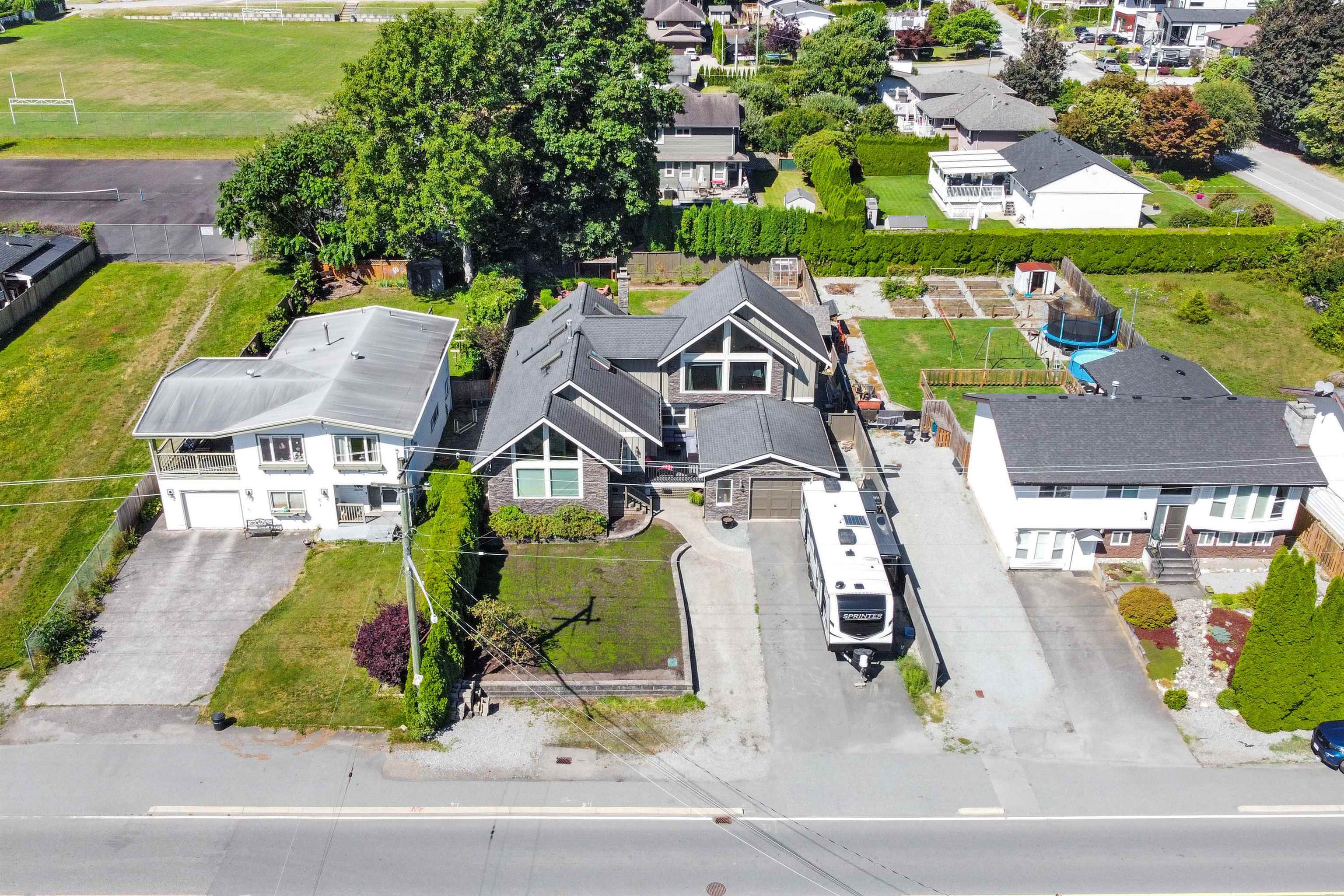 8323 Dewdney Trunk Road, Mission, Hatzic, V2V 6S5 37