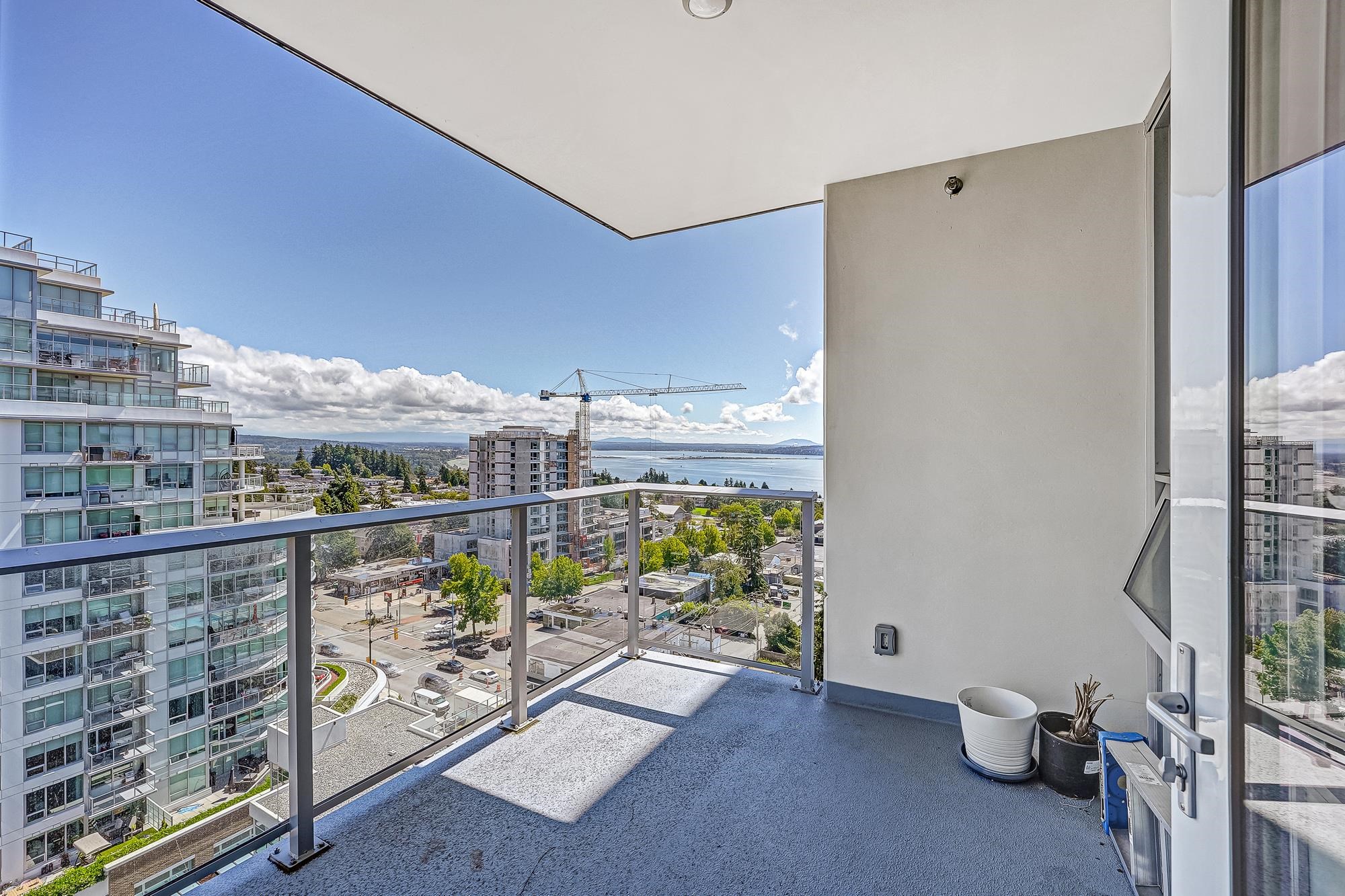 1204 15165 Thrift Avenue, White Rock, White Rock, V4B 3Z4 17