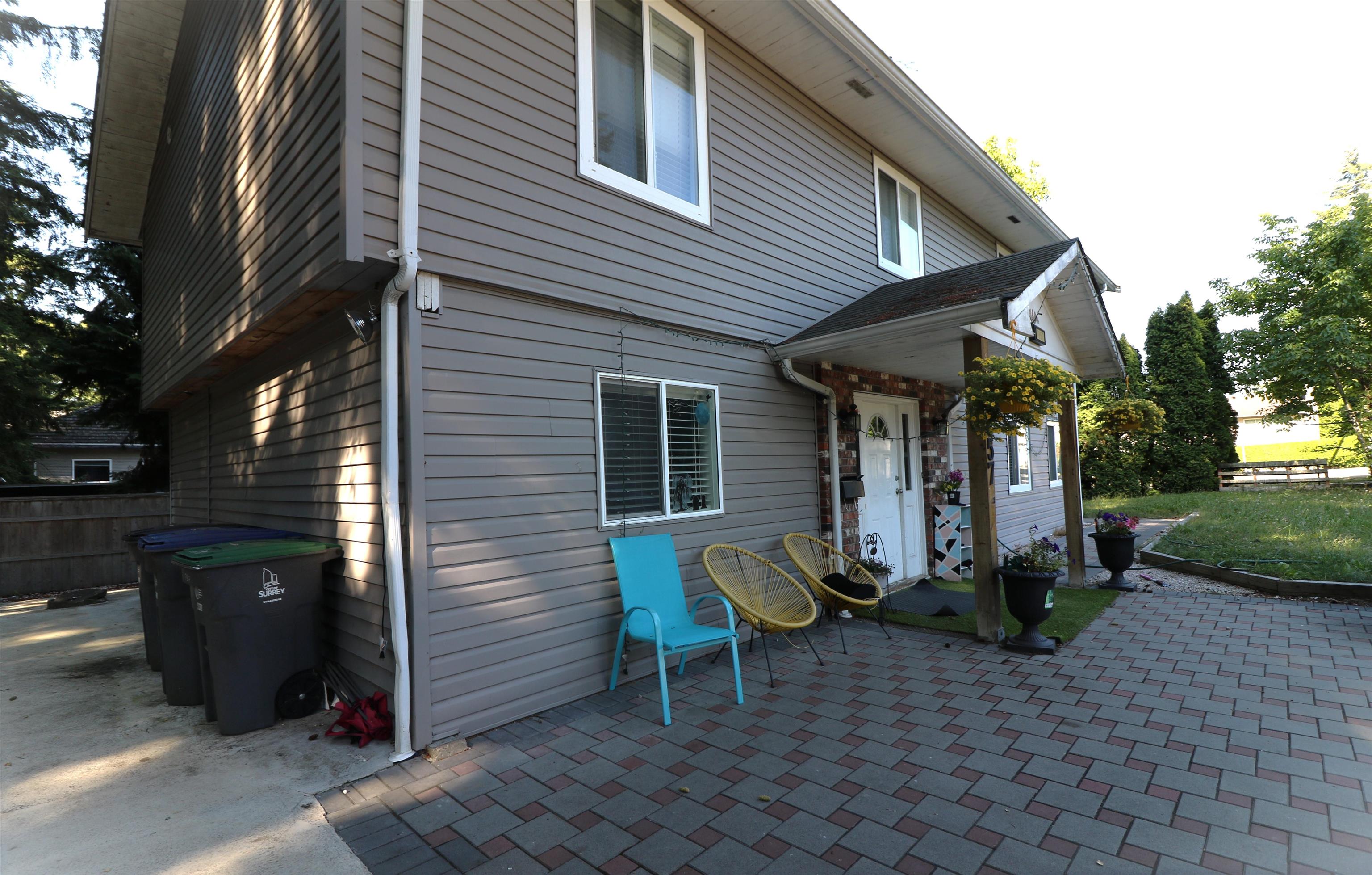 7857 140 Street, Surrey, East Newton, V3W 5K5 11