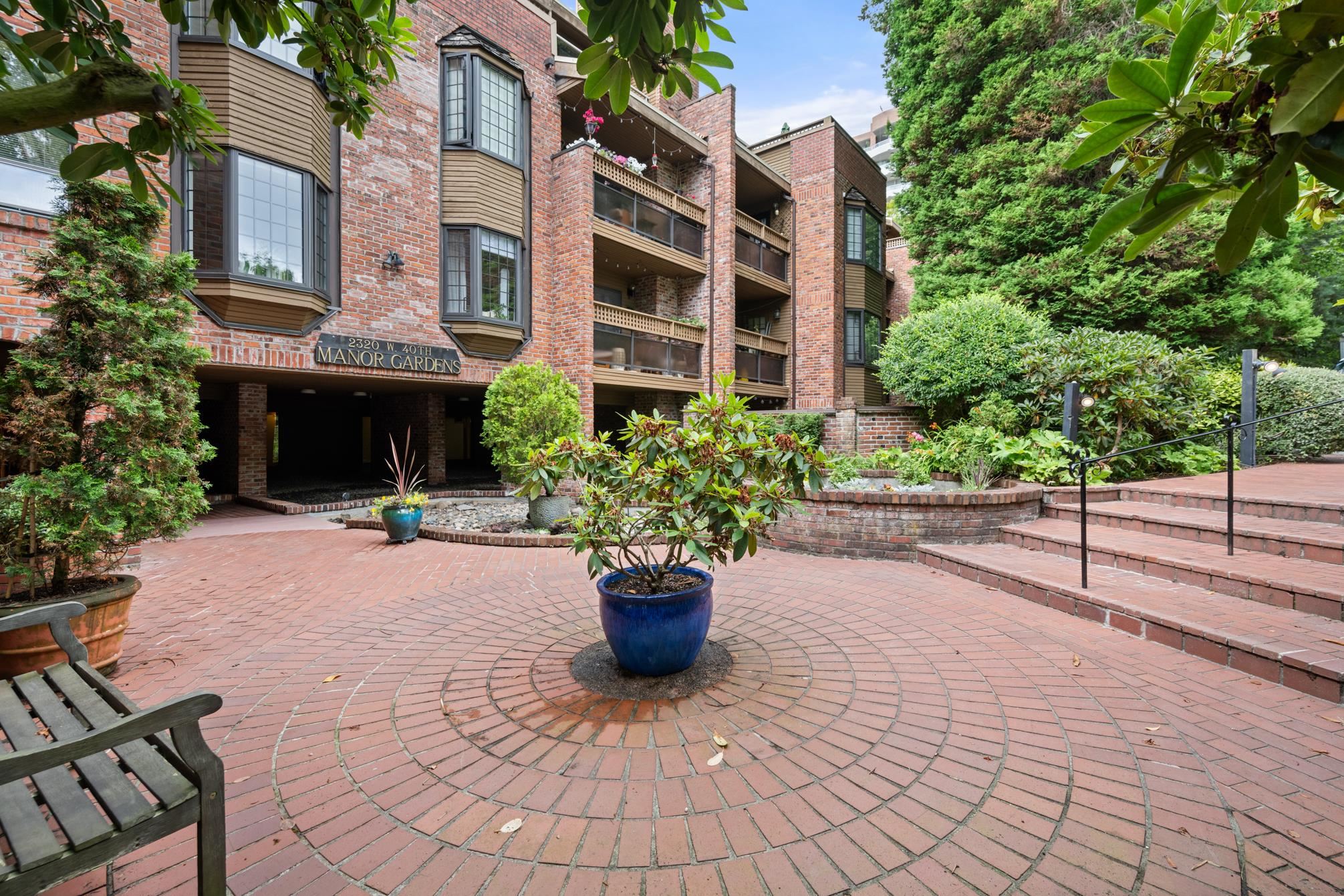 215 2320 W 40th Avenue, Vancouver, Kerrisdale, V6M 4H6 1