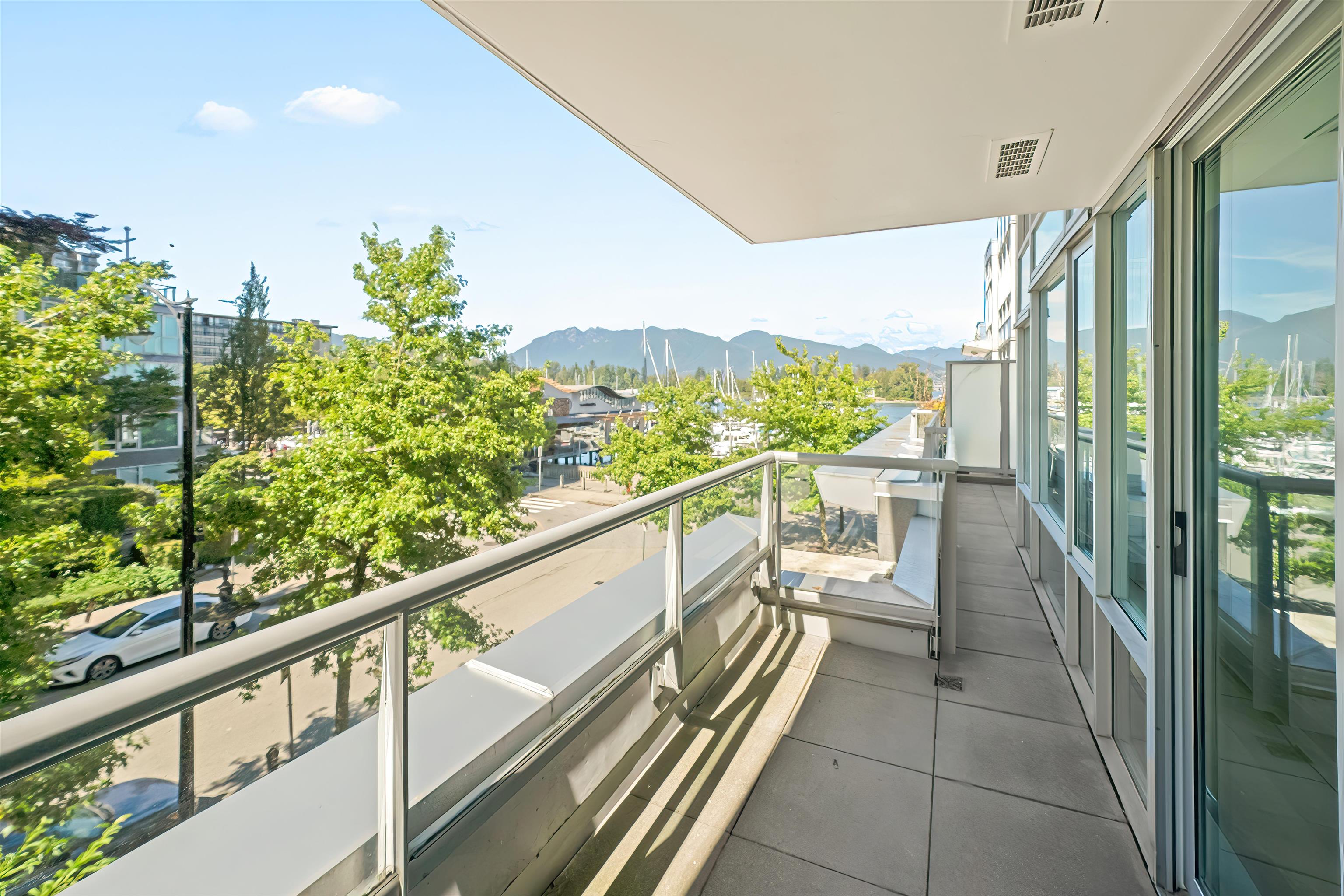 206 560 Nicola Street, Vancouver, Coal Harbour, V6G 3J7 8