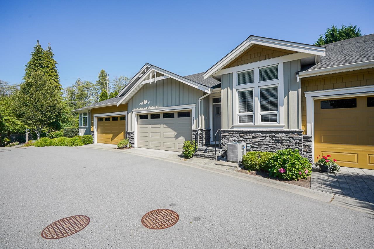 10 15989 Mountain View Drive, Surrey, Grandview Surrey, V3Z 0M9 1