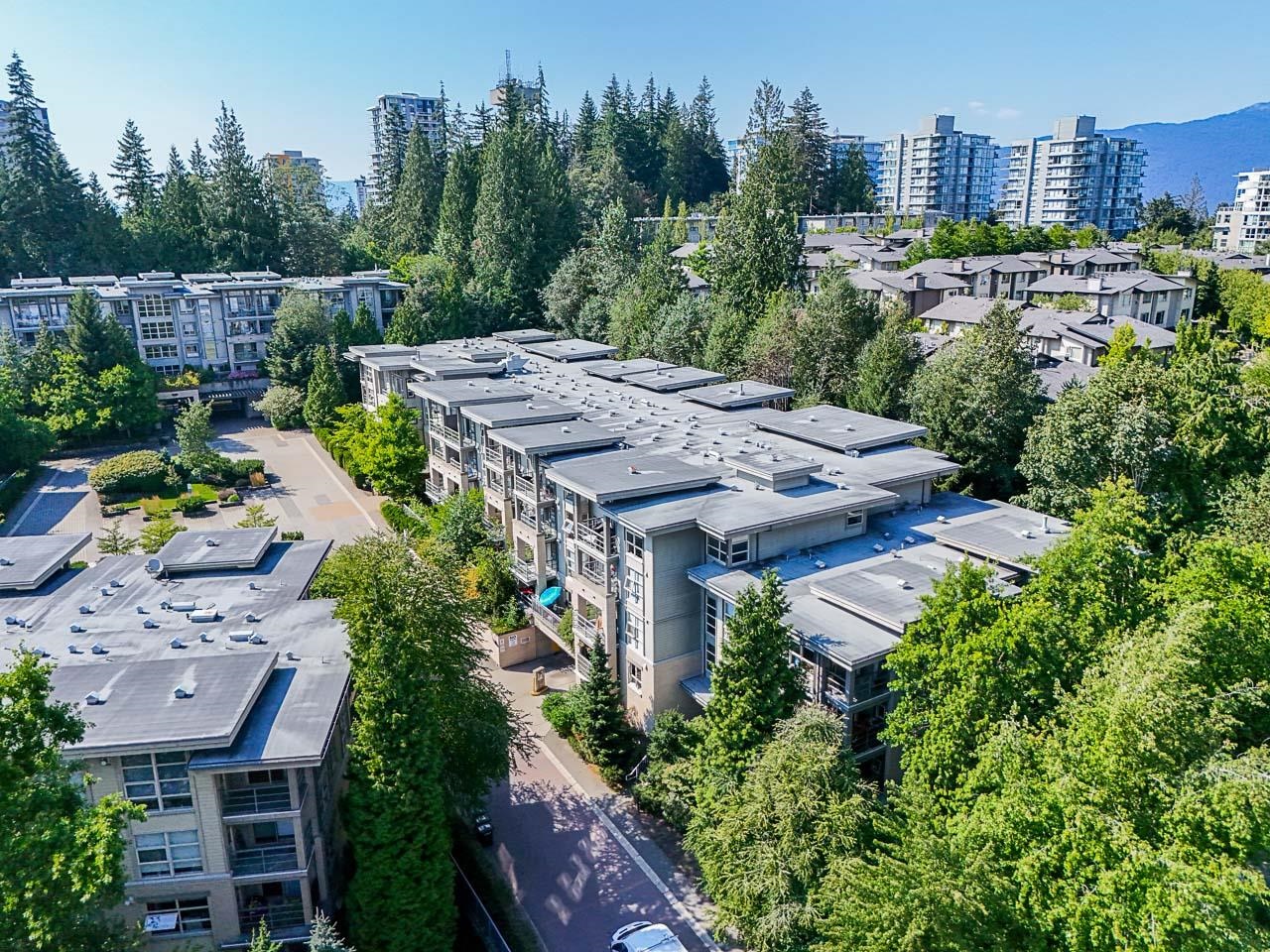 316 9319 University Crescent, Burnaby, Simon Fraser Univer., V5A 4Y5 37