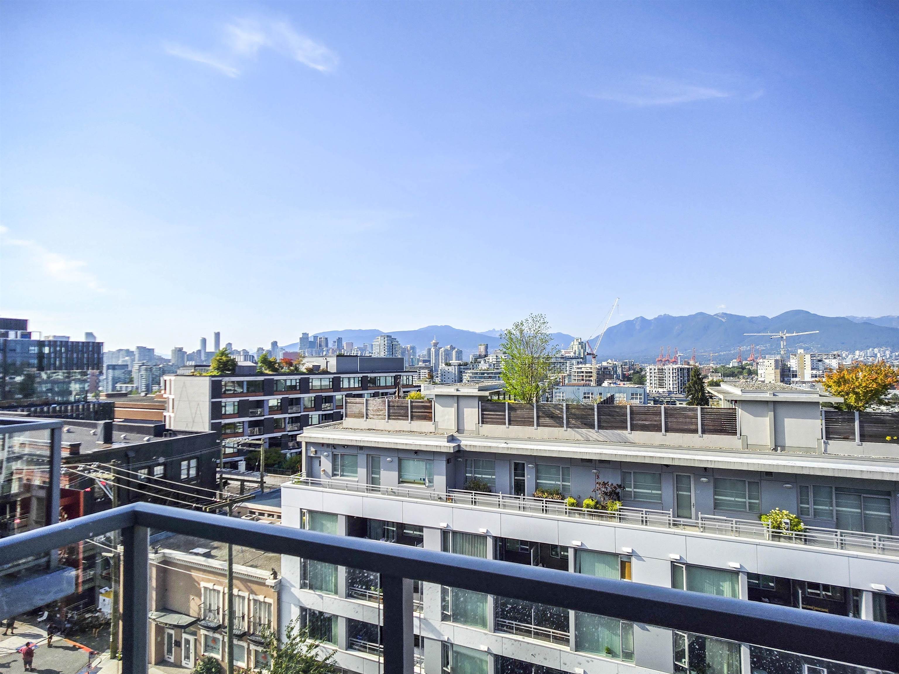 808 250 E 6th Avenue, Vancouver, Mount Pleasant VE, V5T 0B7 2