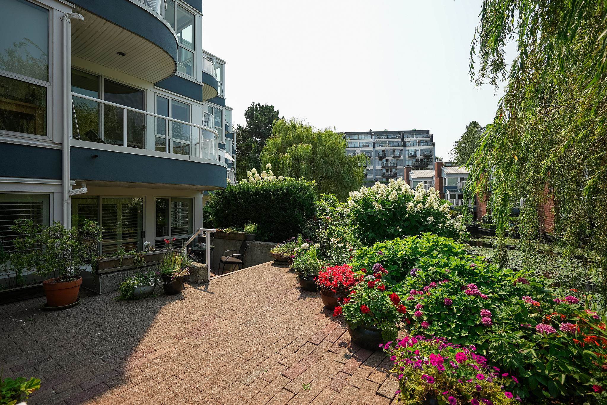 107 1502 Island Park Walk, Vancouver, False Creek, V6H 3Z8 22