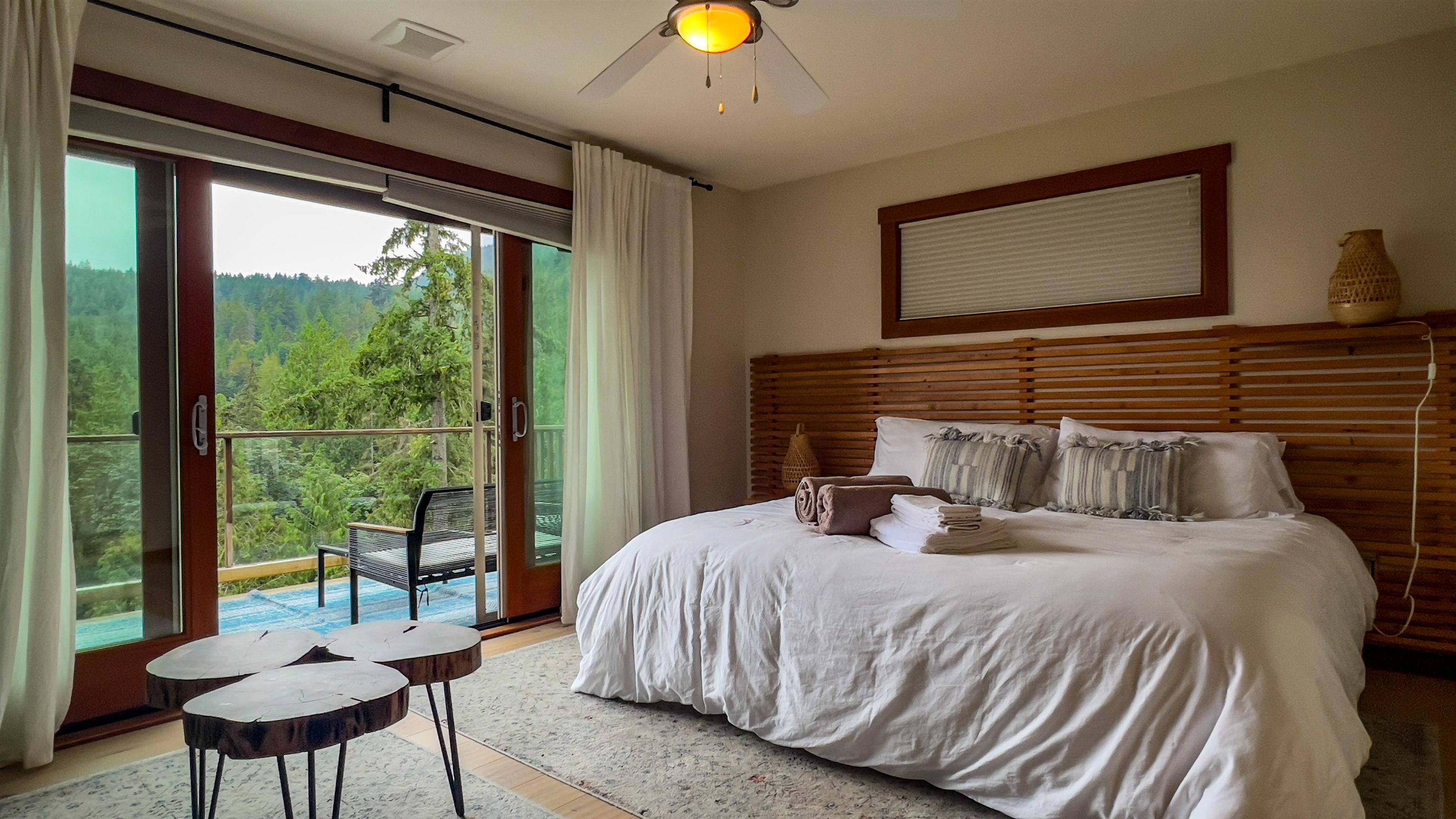 Listing image of 1380 FERNIE ROAD