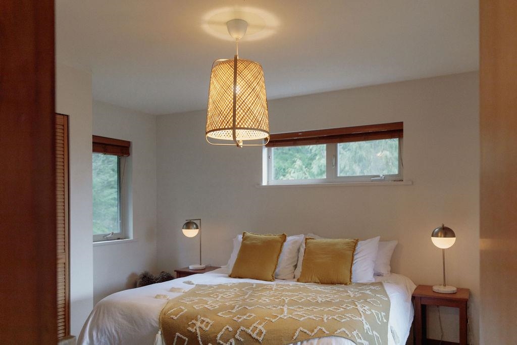 Listing image of 1380 FERNIE ROAD