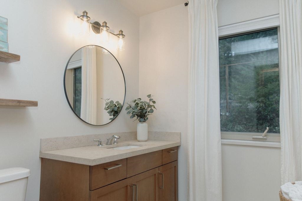 Listing image of 1380 FERNIE ROAD