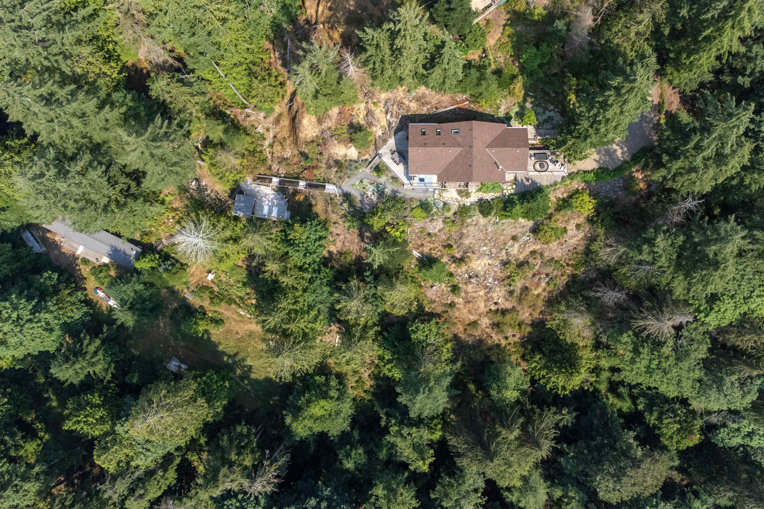 Listing image of 1380 FERNIE ROAD