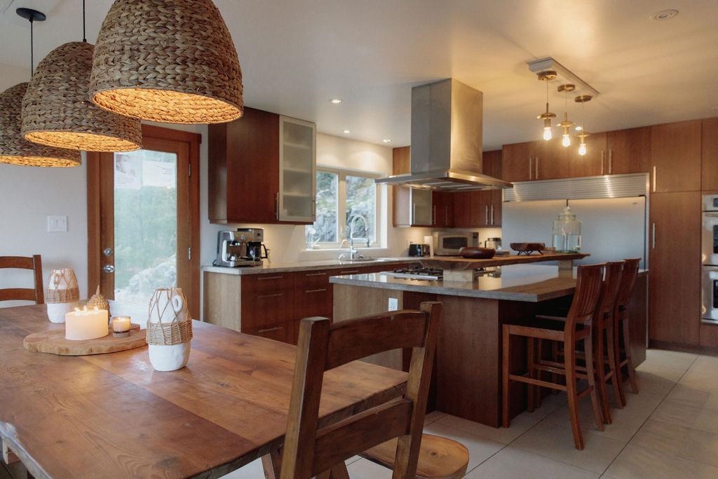 Listing image of 1380 FERNIE ROAD