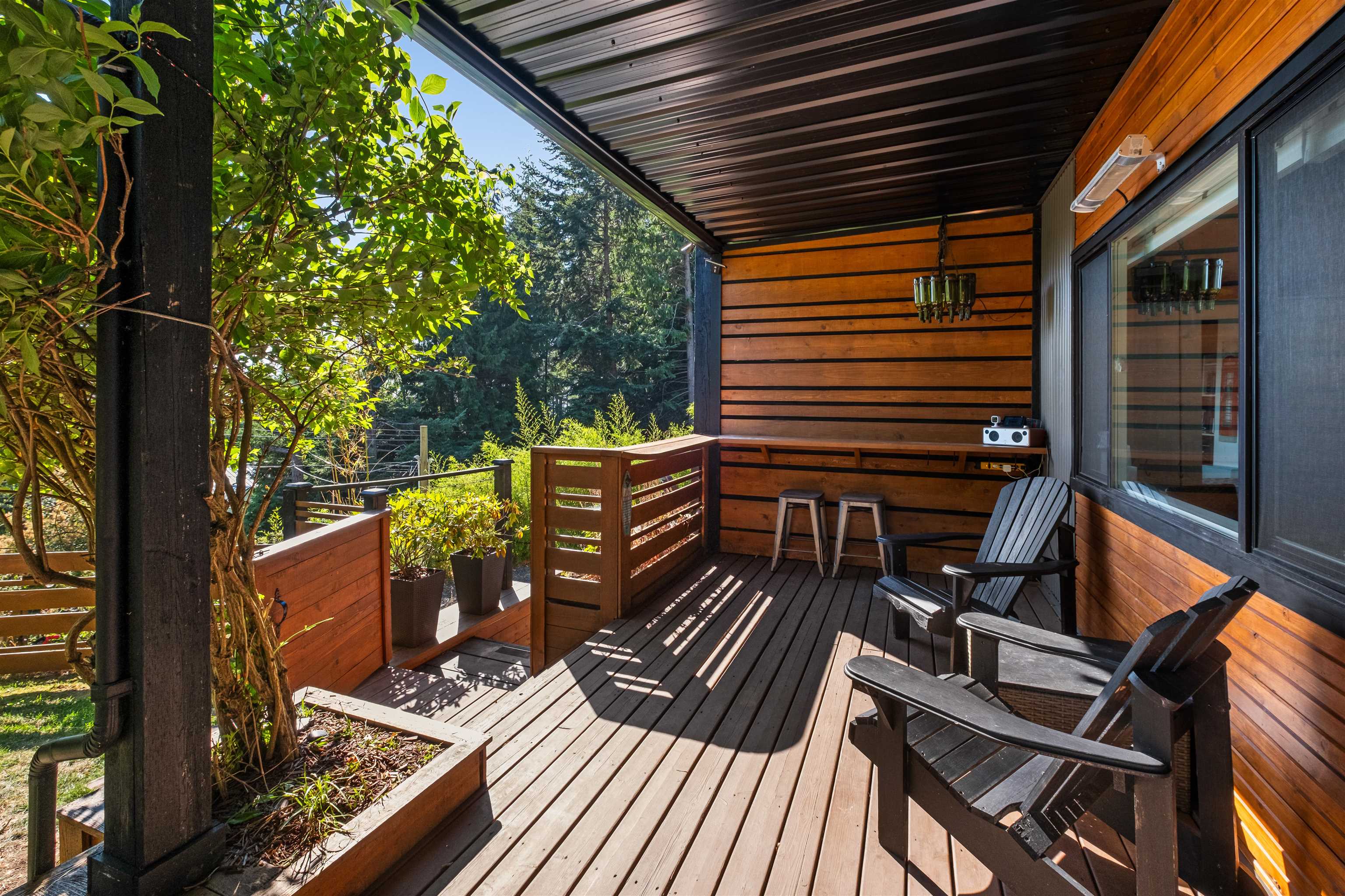 955 Windjammer Road, Bowen Island, Bowen Island, V0N 1G2 25