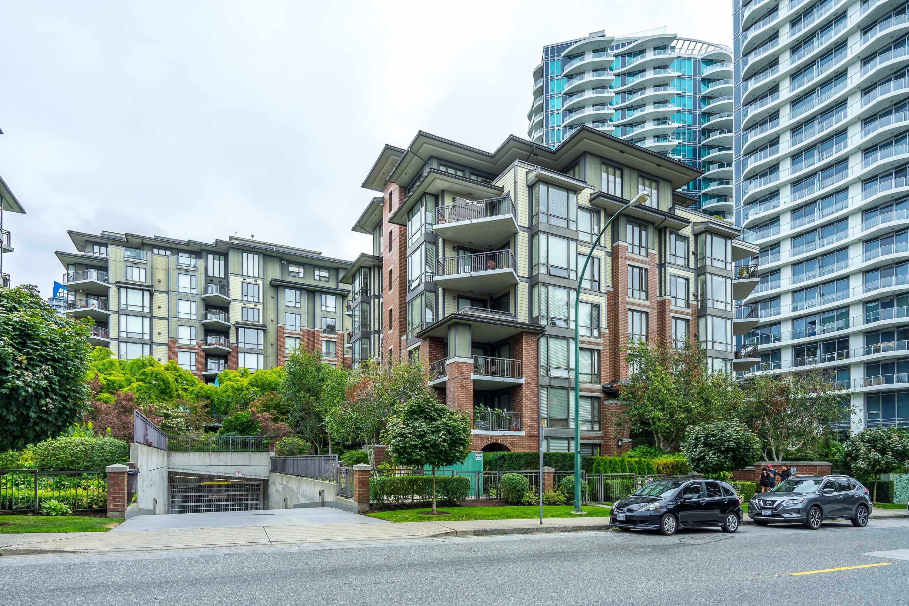 White Rock Apartment/Condo for sale:  2 bedroom 1,476 sq.ft. (Listed 2024-08-13)