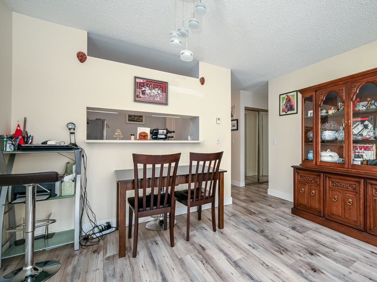 307 7580 Minoru Boulevard, Richmond, Brighouse South, V6Y 1Z5 12