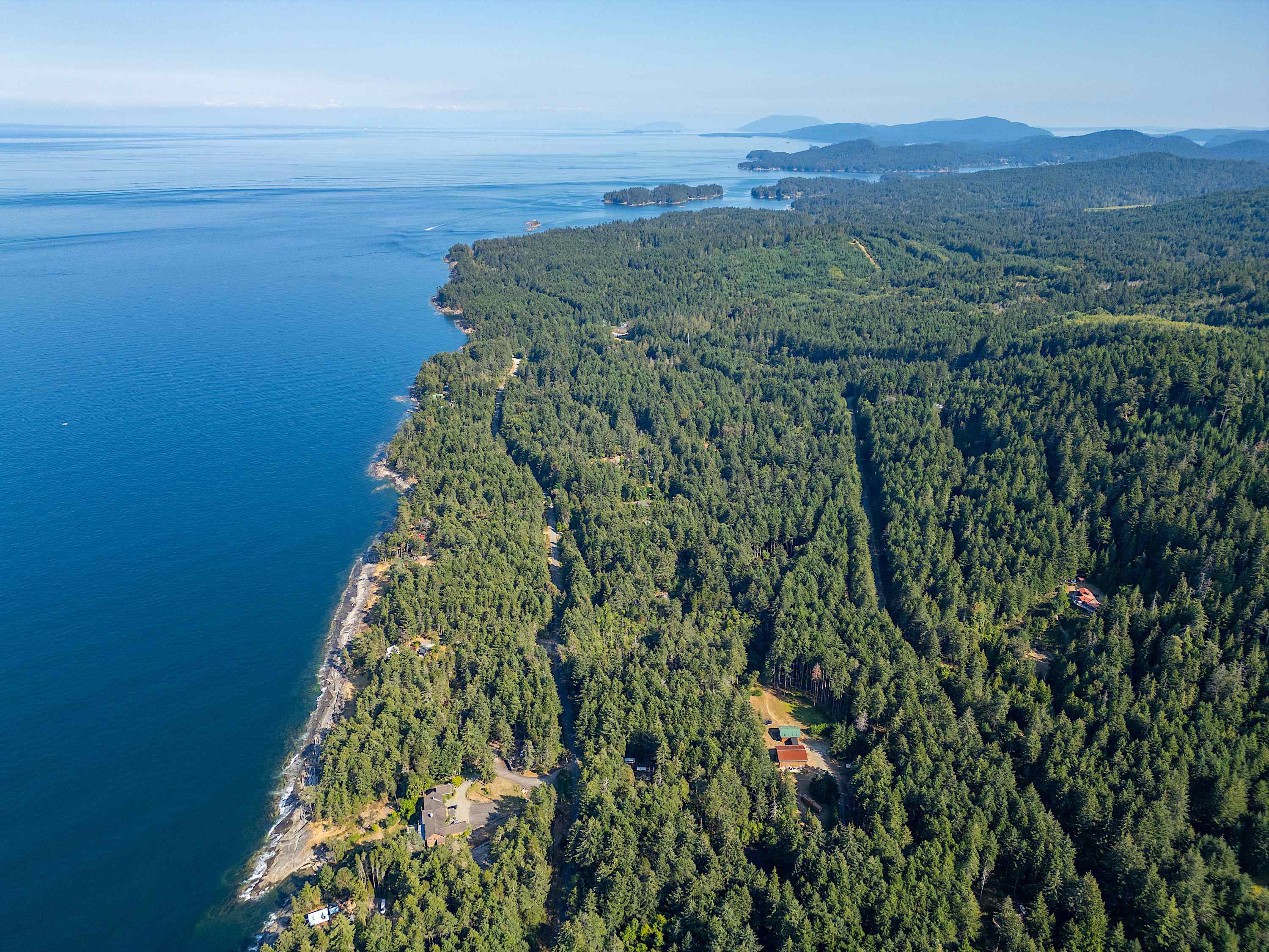 700 Georgia View Road, Galiano Island, Galiano Island, V0N 1P0 1