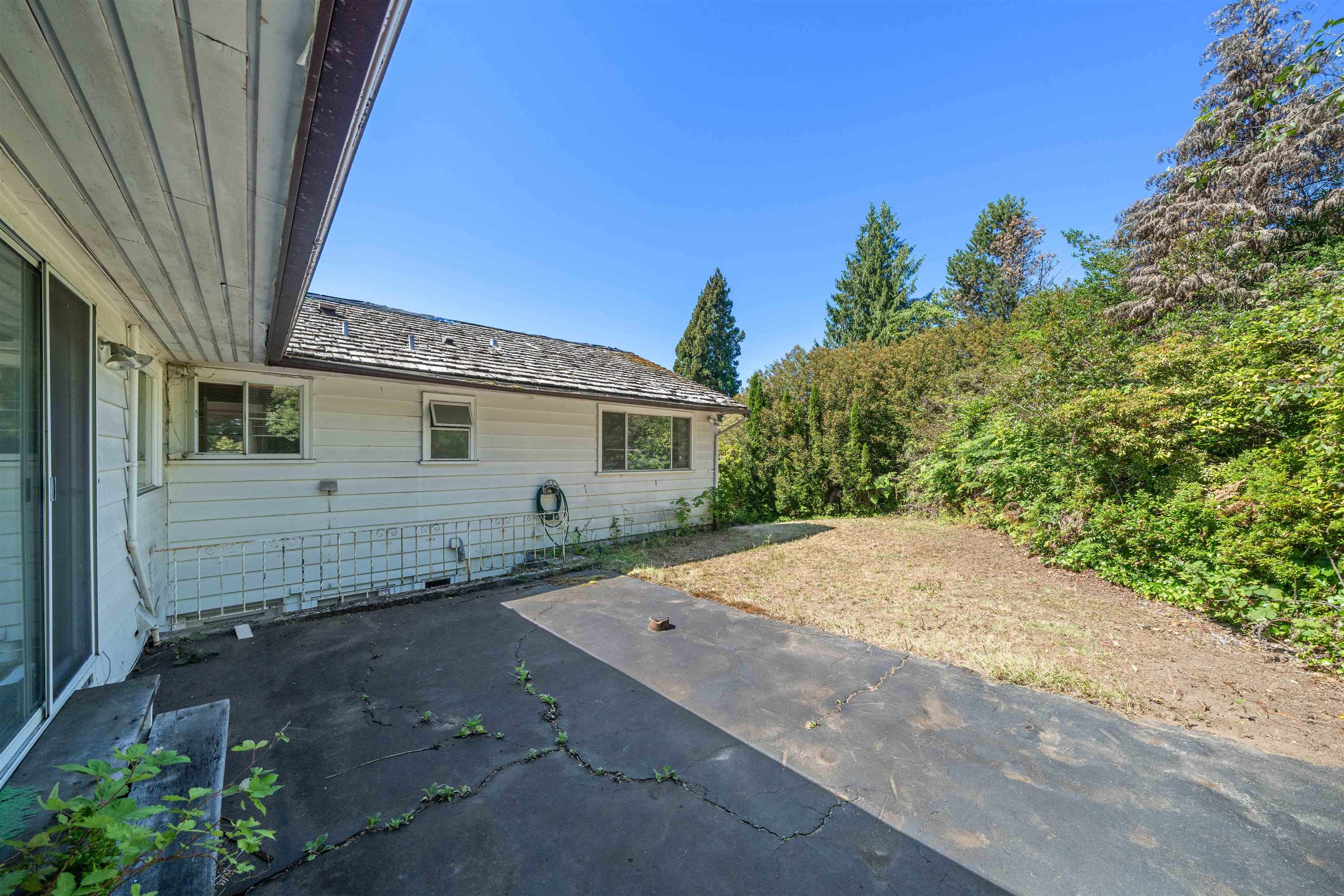 635 Glenmaroon Road, West Vancouver, British Properties, V7S 1P5 17