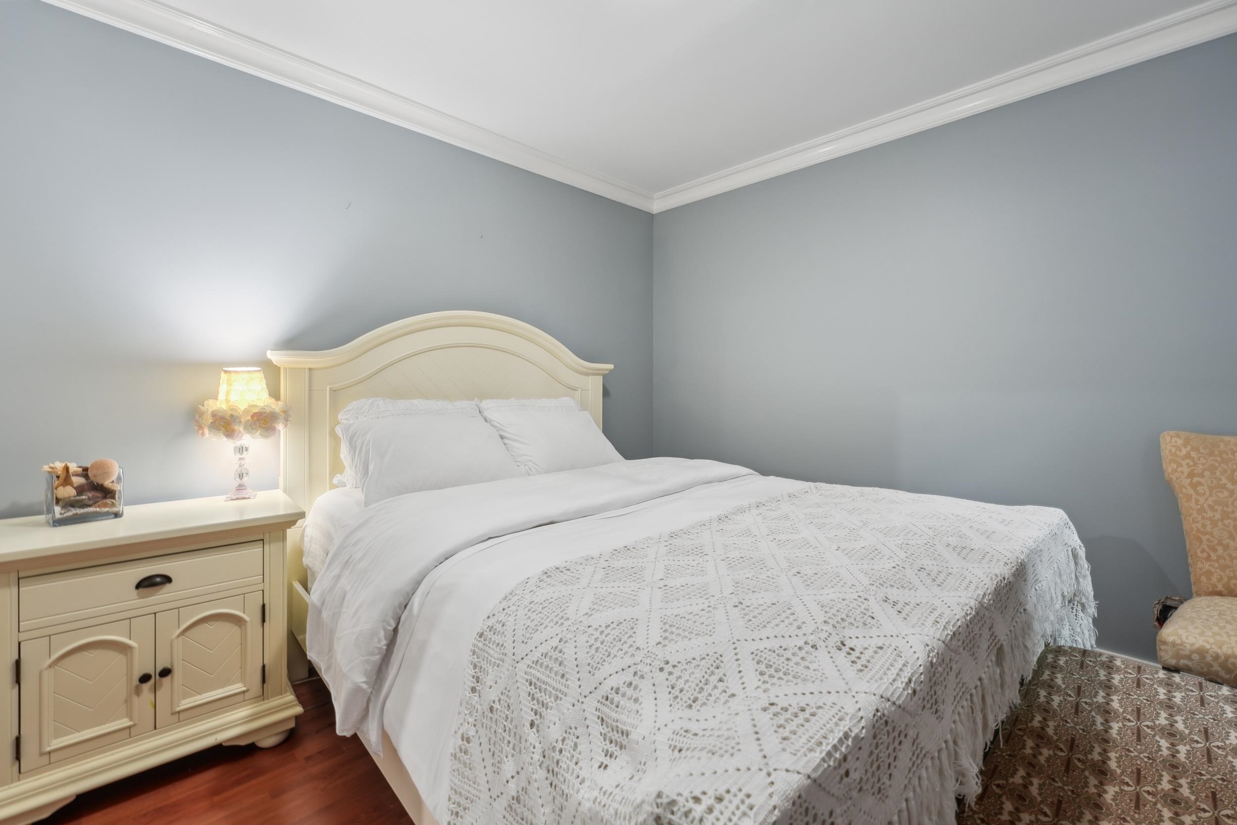 Listing image of 2531 MATHERS AVENUE